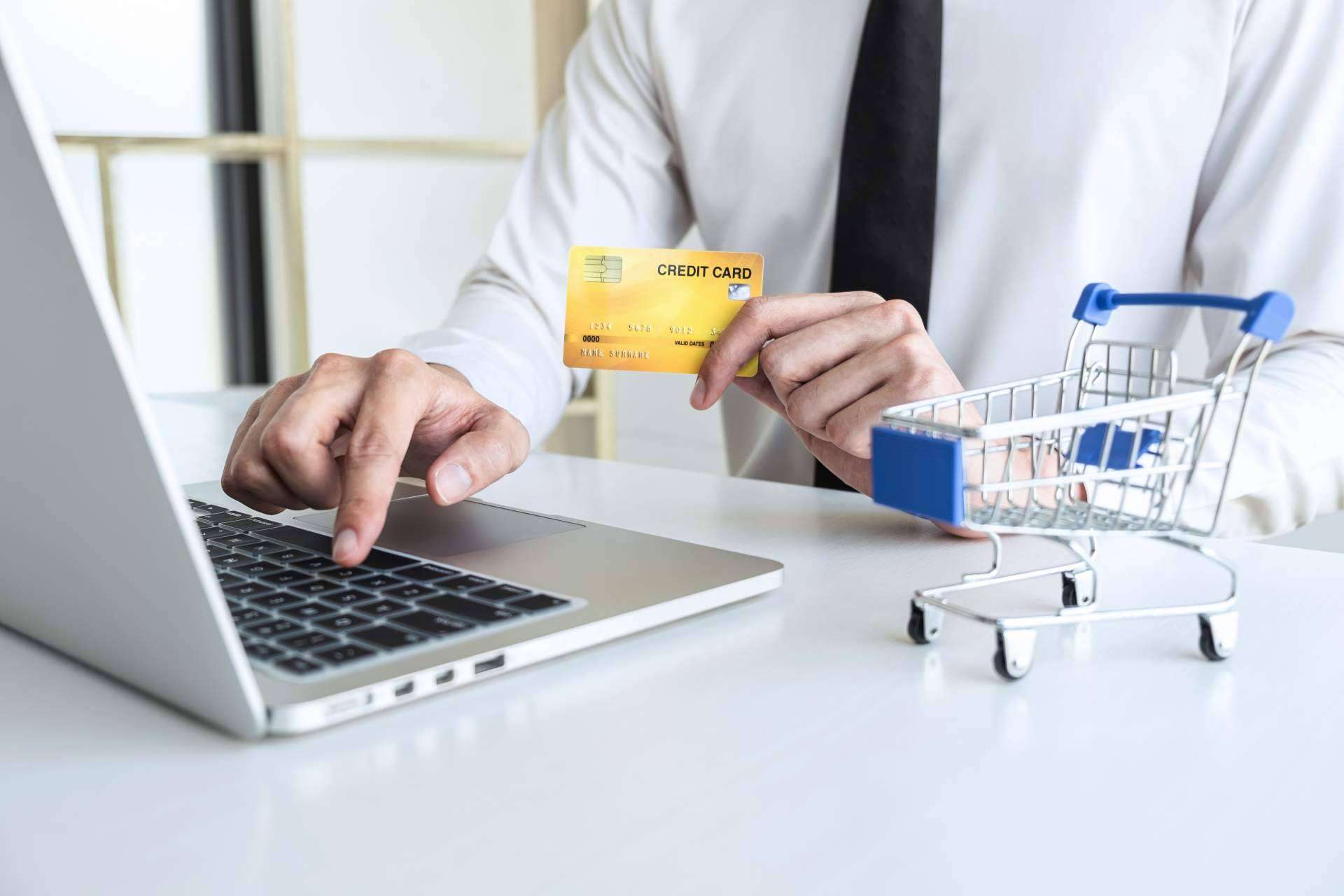 La plataforma Dámelo Dámelo diseña una estrategia en su portal para la compraventa en comercios locales