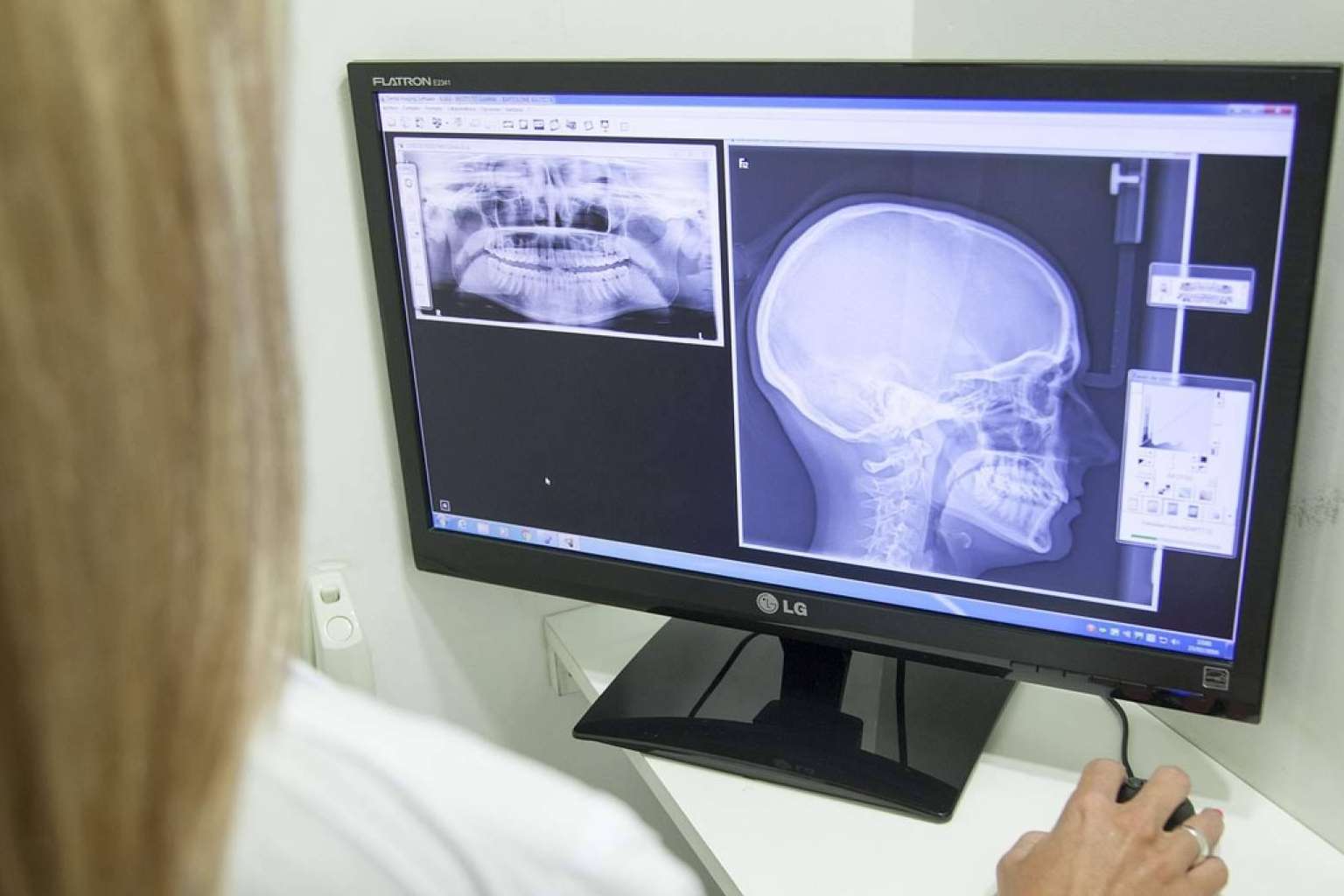 Una amplia base de datos de clínicas dentales y listados de farmacias de la mano de BancoDatos