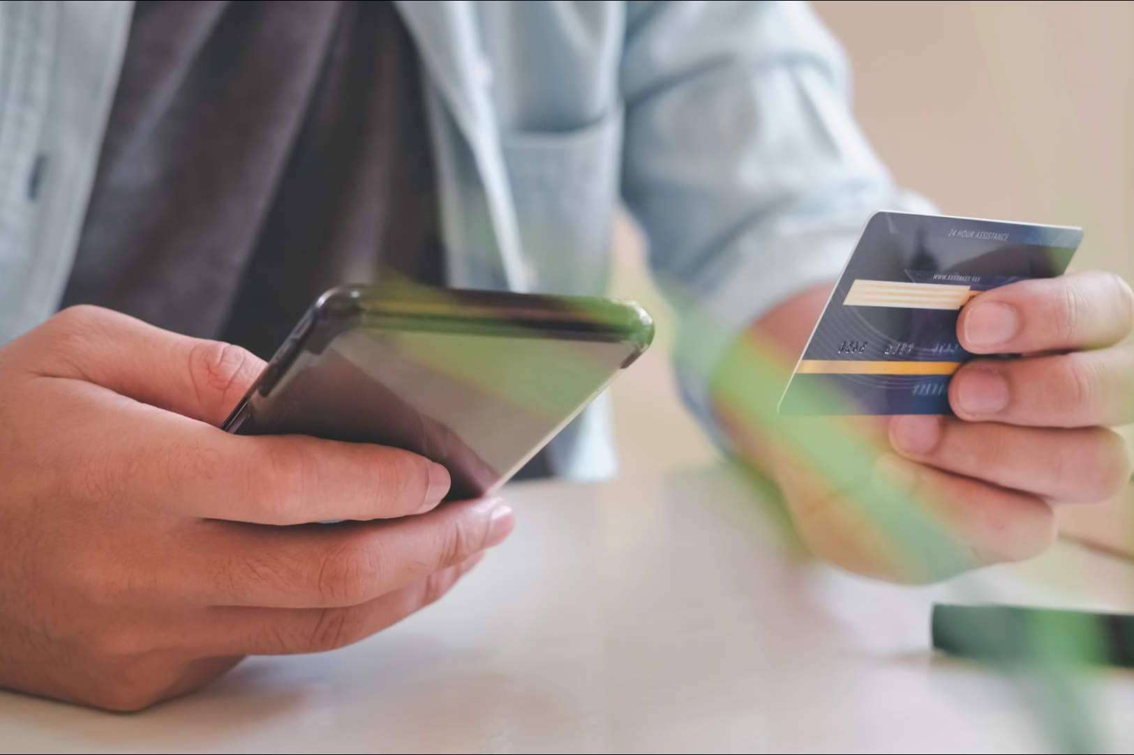 El uso de tarjetas revolving sigue aumentando a pesar de la nulidad de sus intereses