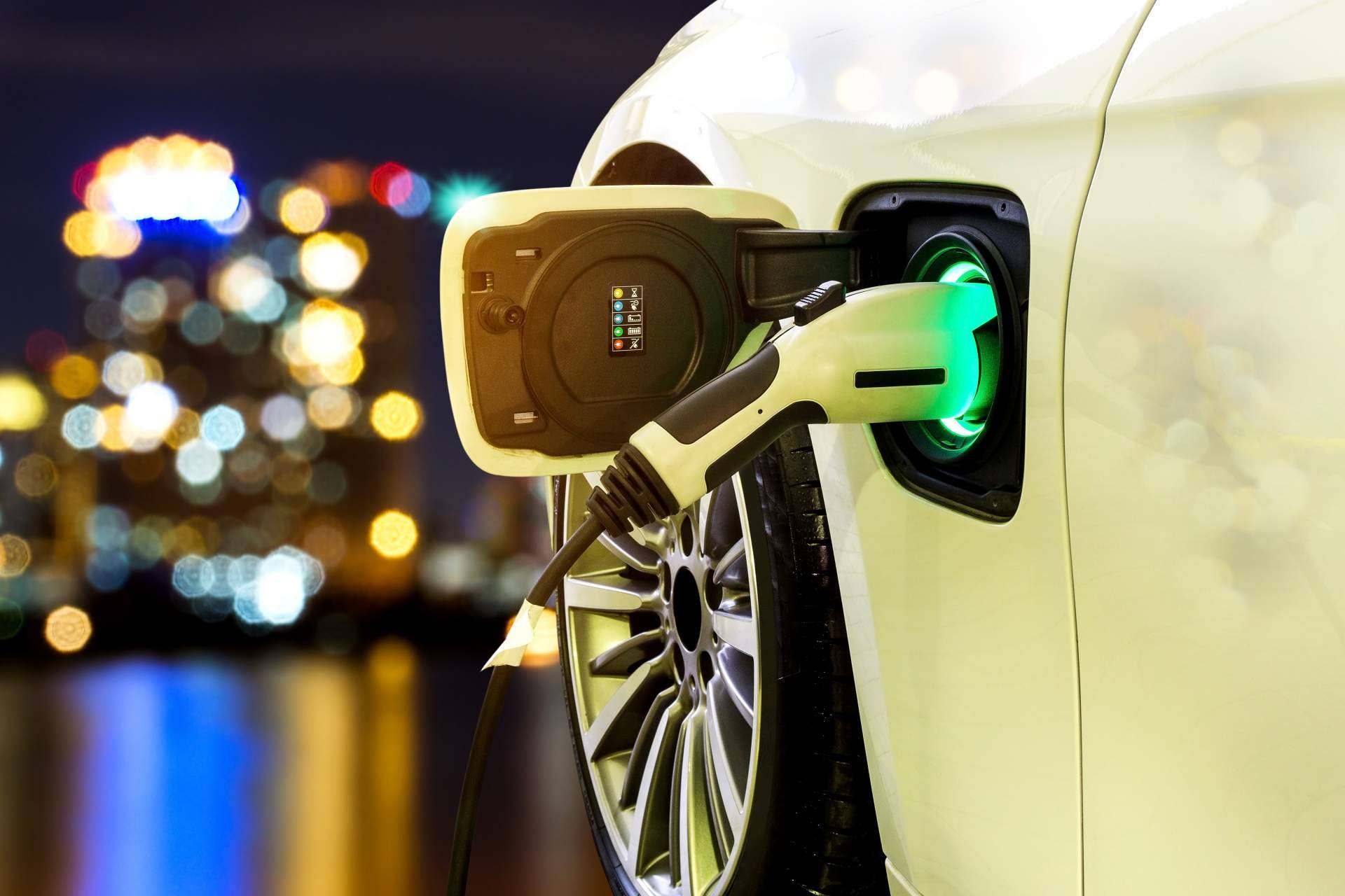 La contribución de los coches híbridos en la reducción de los niveles de contaminación del medioambiente