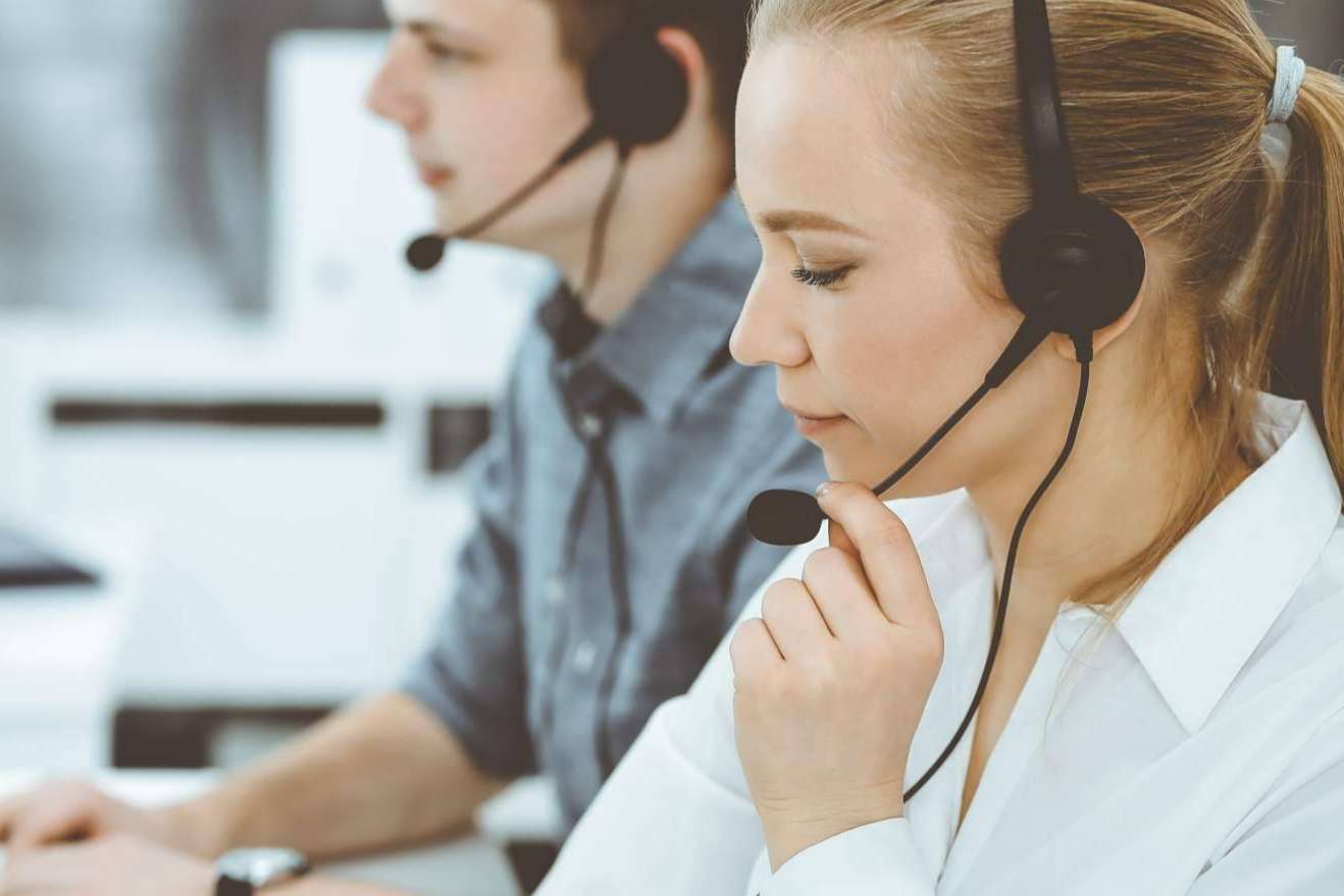Las comunicaciones de empresa viven una revolución de la atención al cliente