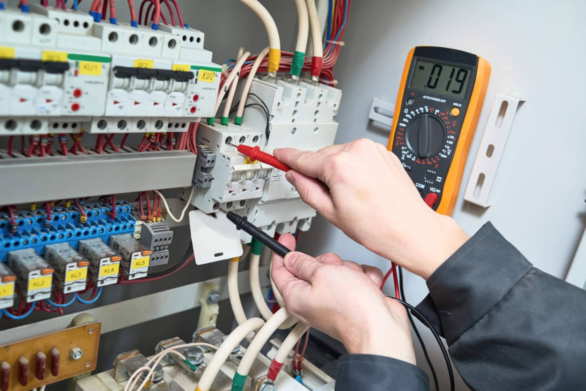 Distrelec, profesionales del material eléctrico