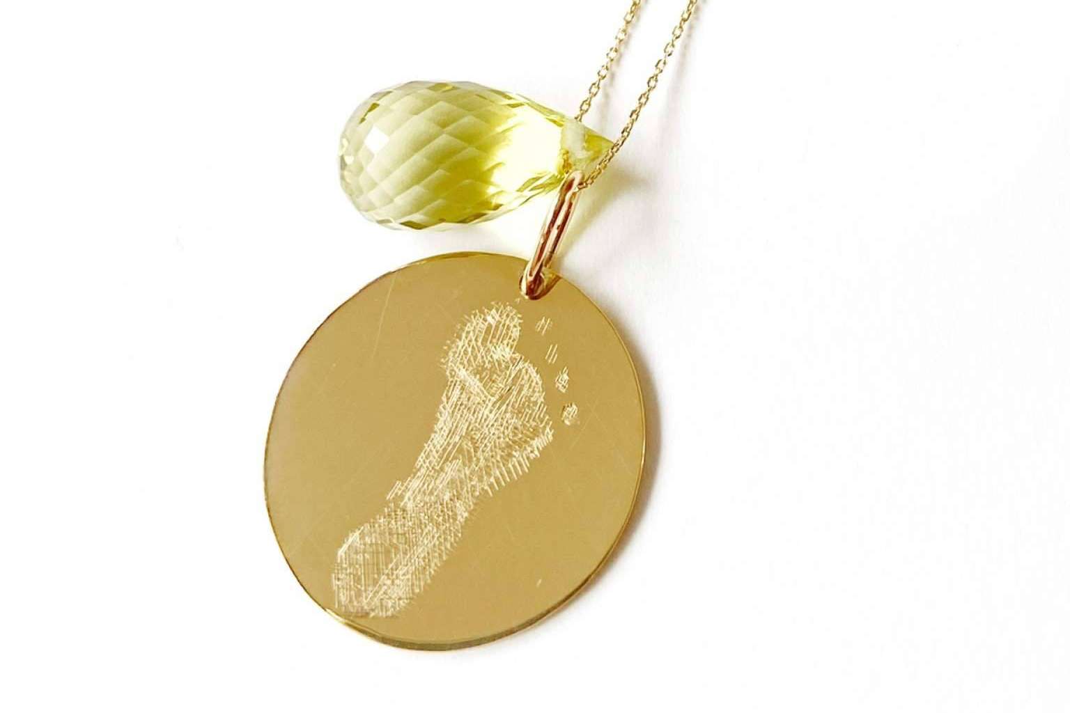 Las joyas personalizadas con la huella de una persona querida de Dejando Huella By Ana