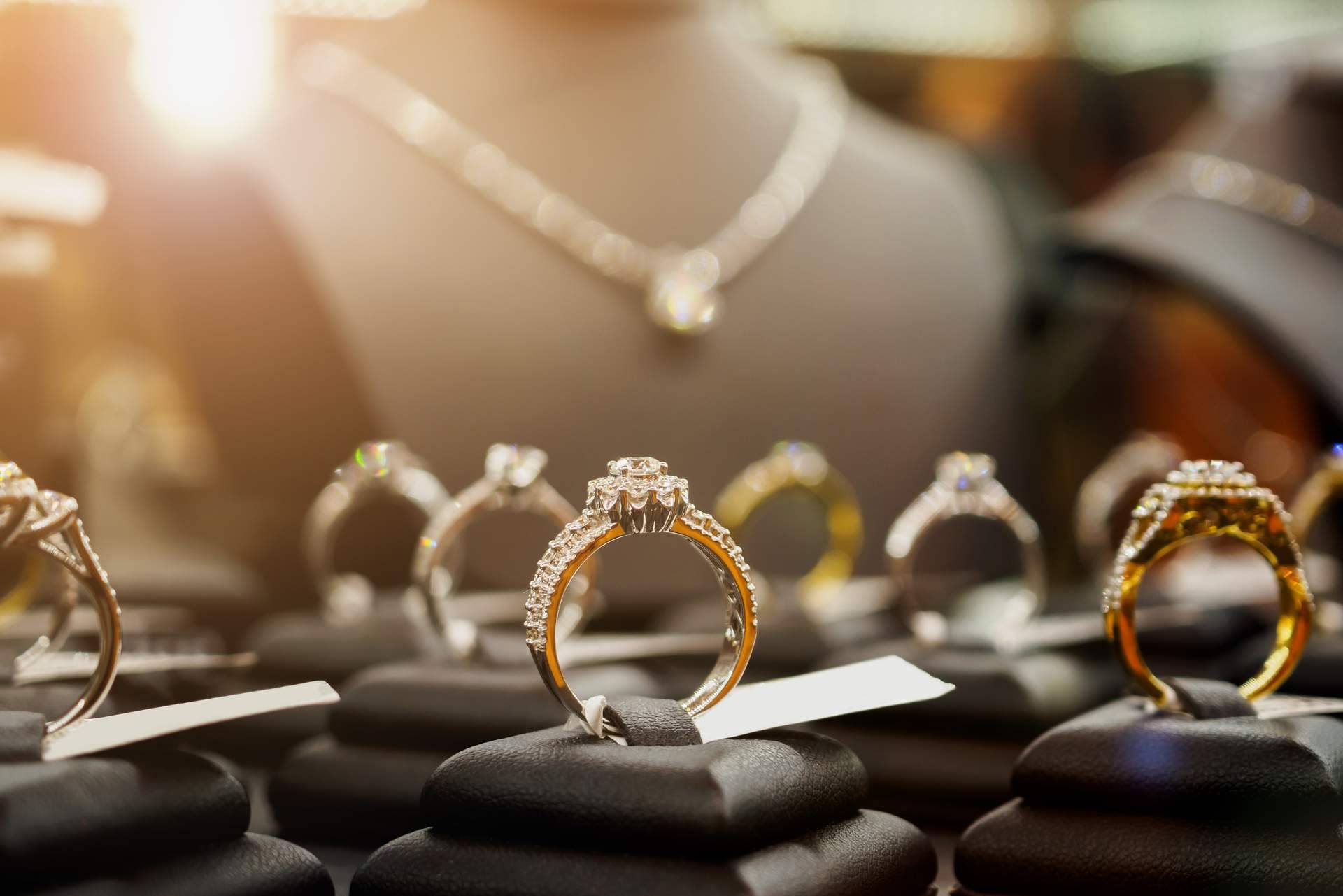Bonhill Group permite vender relojes y joyas de forma fácil y segura