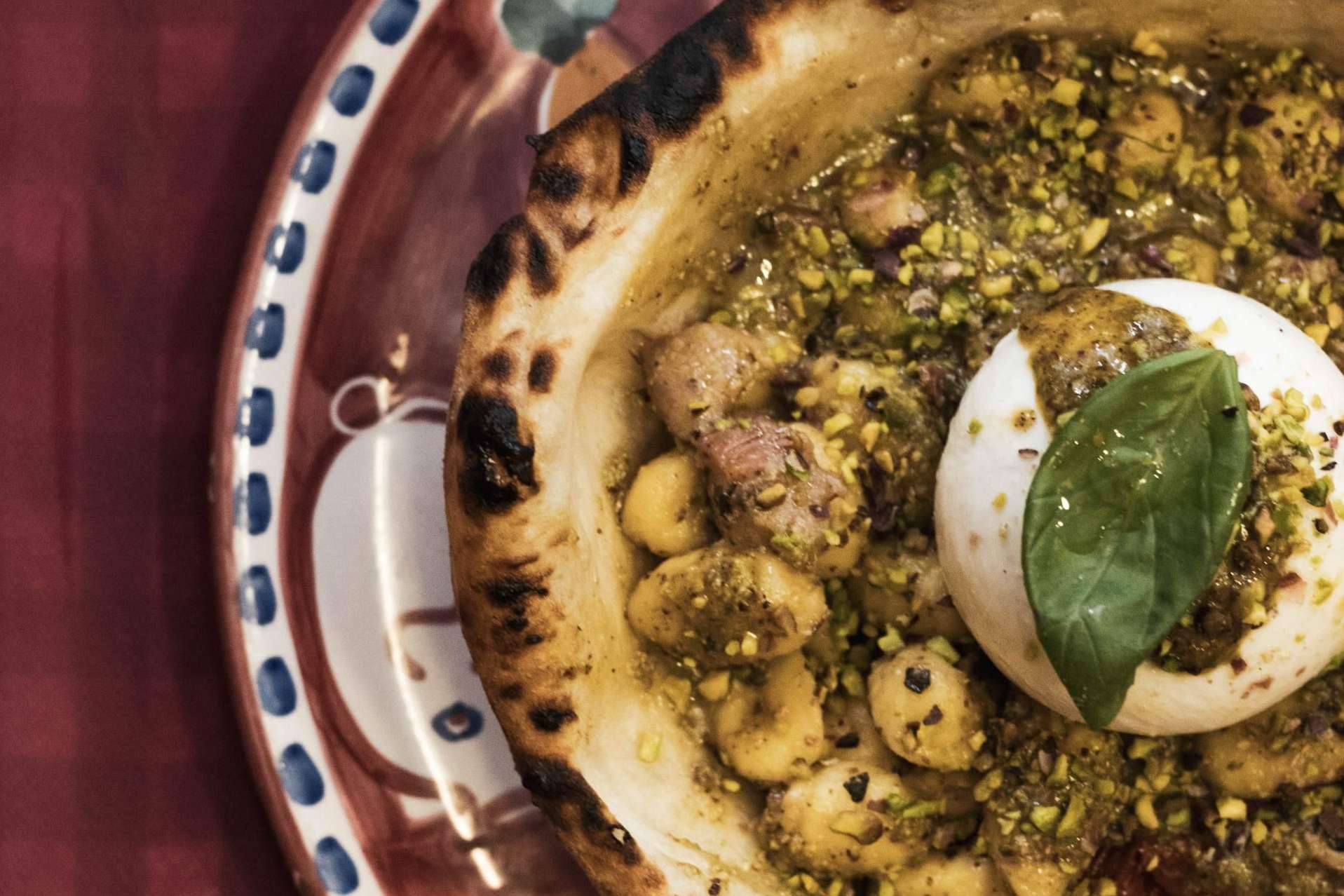 Degustar auténtica comida napolitana de la mano de Spaccanapoli