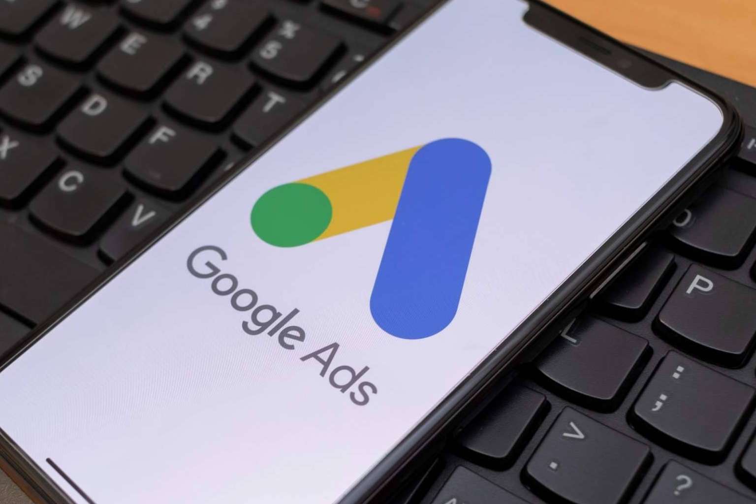 TeBorramos sobre el uso de las marcas de competidores como palabras clave en Google Ads