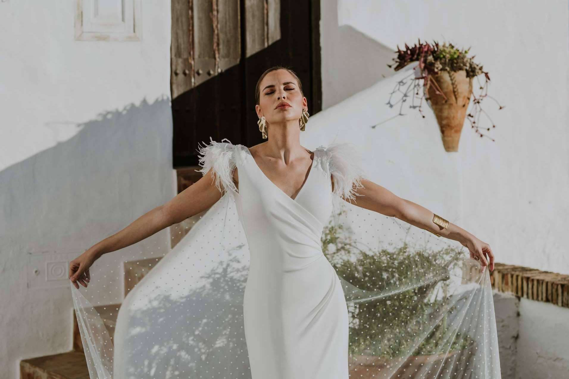 Personalización en vestidos de novia de la mano de Silvia Fernández