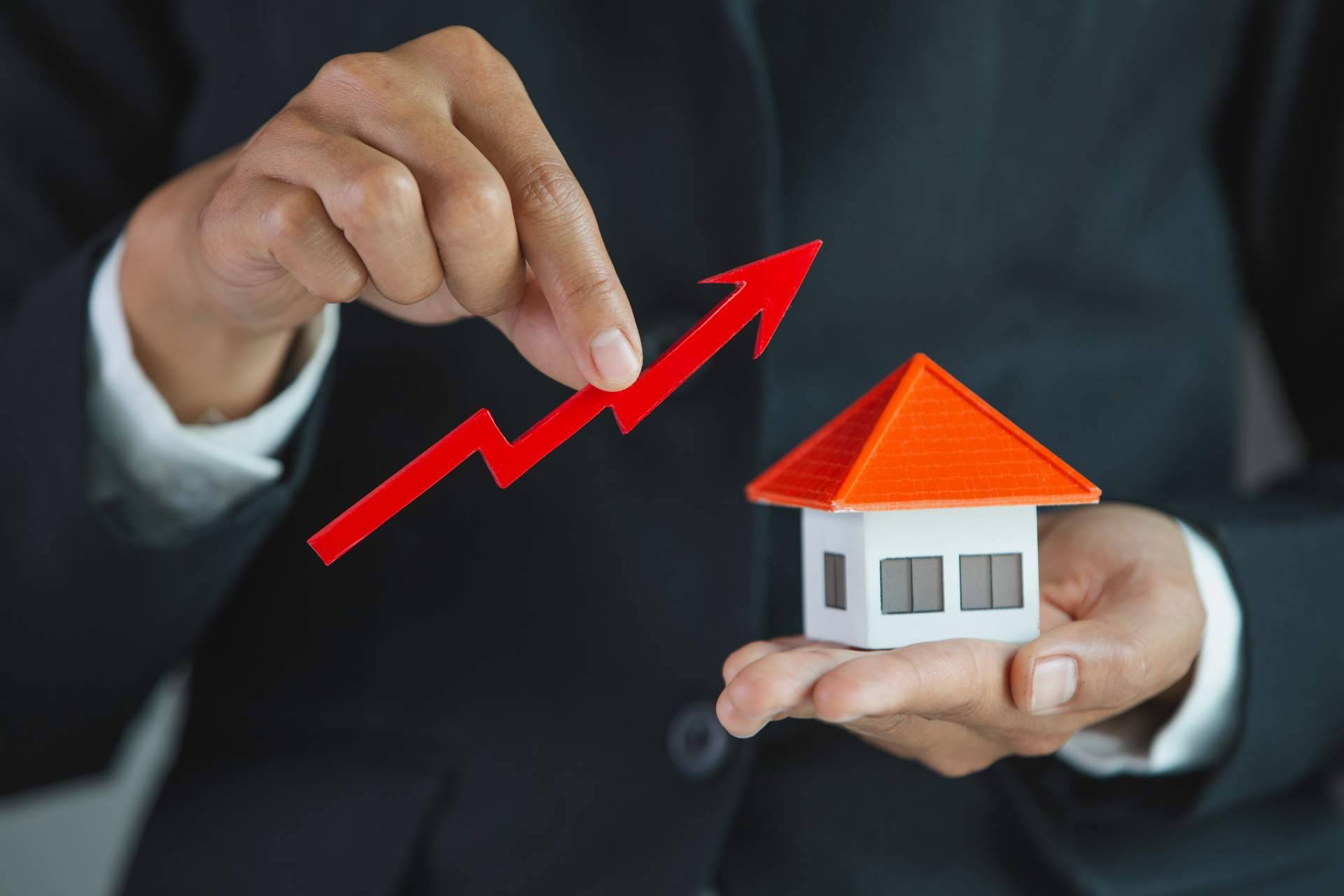 El capital extranjero invierte en bienes raíces de alto valor en España