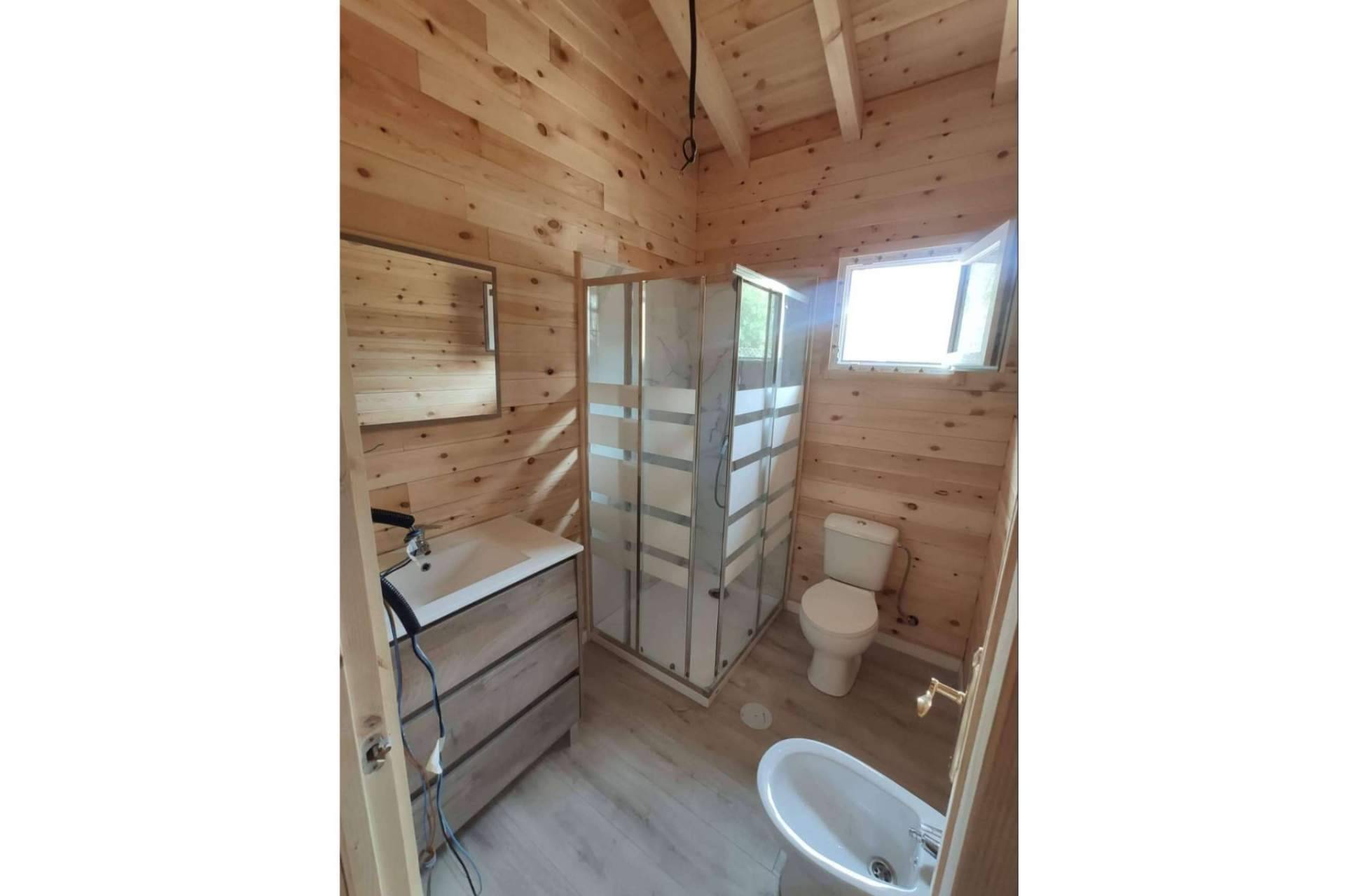 Las casas de madera prefabricadas, porches, pérgolas, cenadores y bungalows que ofrece Grupo Delmader
