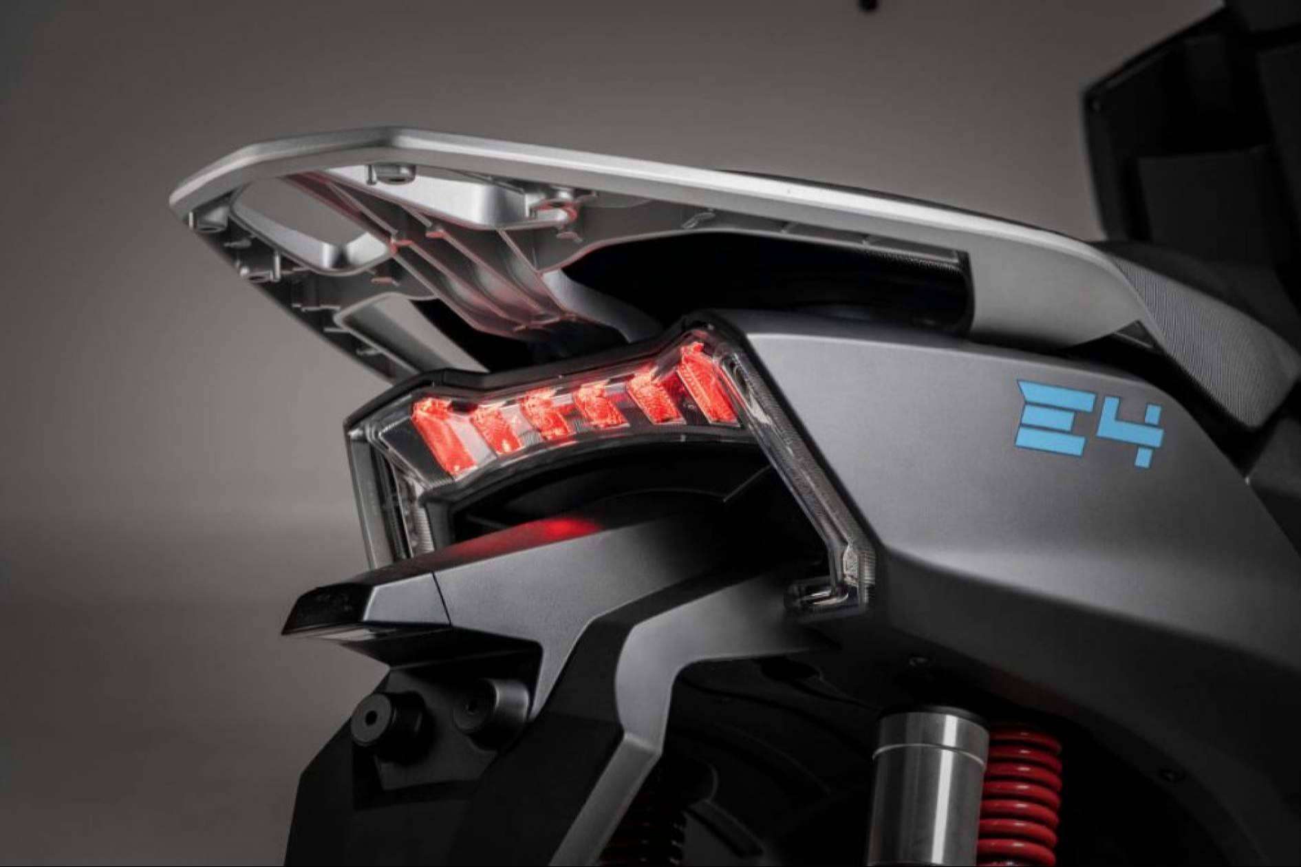 Lifan ofrece un scooter sostenible y eléctrico perfecto para recorrer la ciudad
