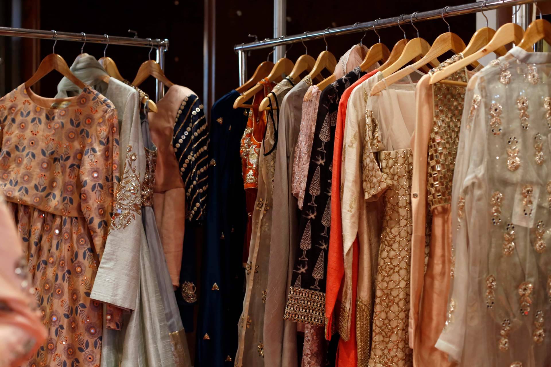 Las prendas de moda étnica están marcando tendencia, por La Luna de Buda