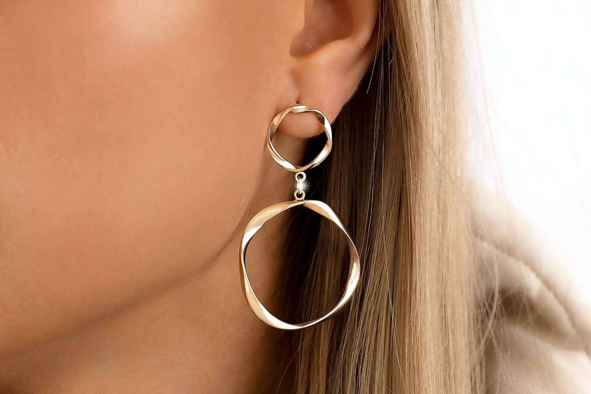 Le Petite Marie lanza su colección de pendientes de aro