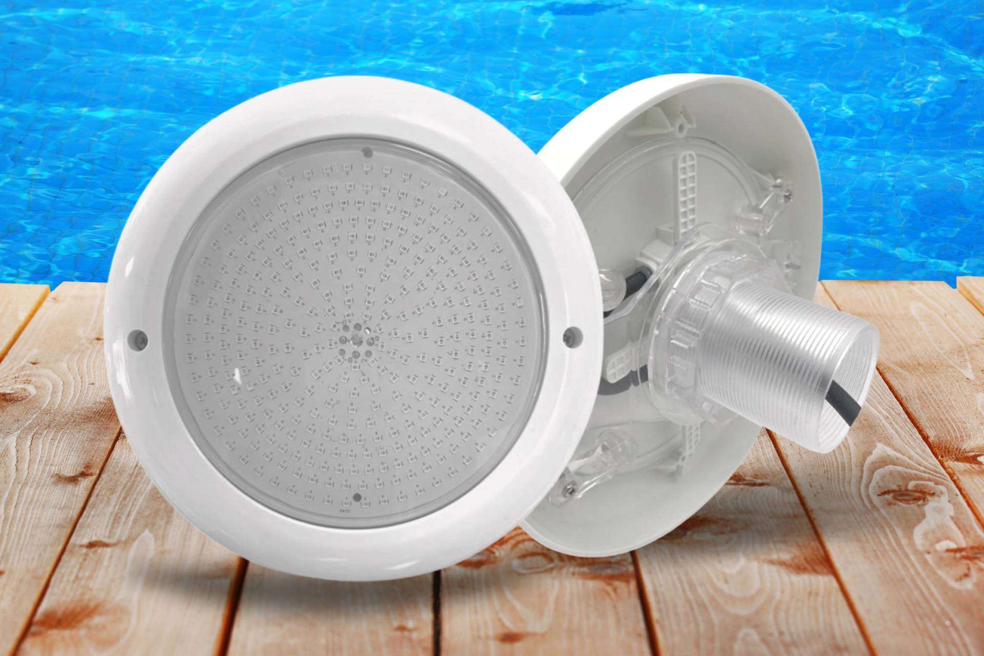 Una de las alternativas más destacadas en cuanto a iluminación de piscinas, los focos Premium Warmpool
