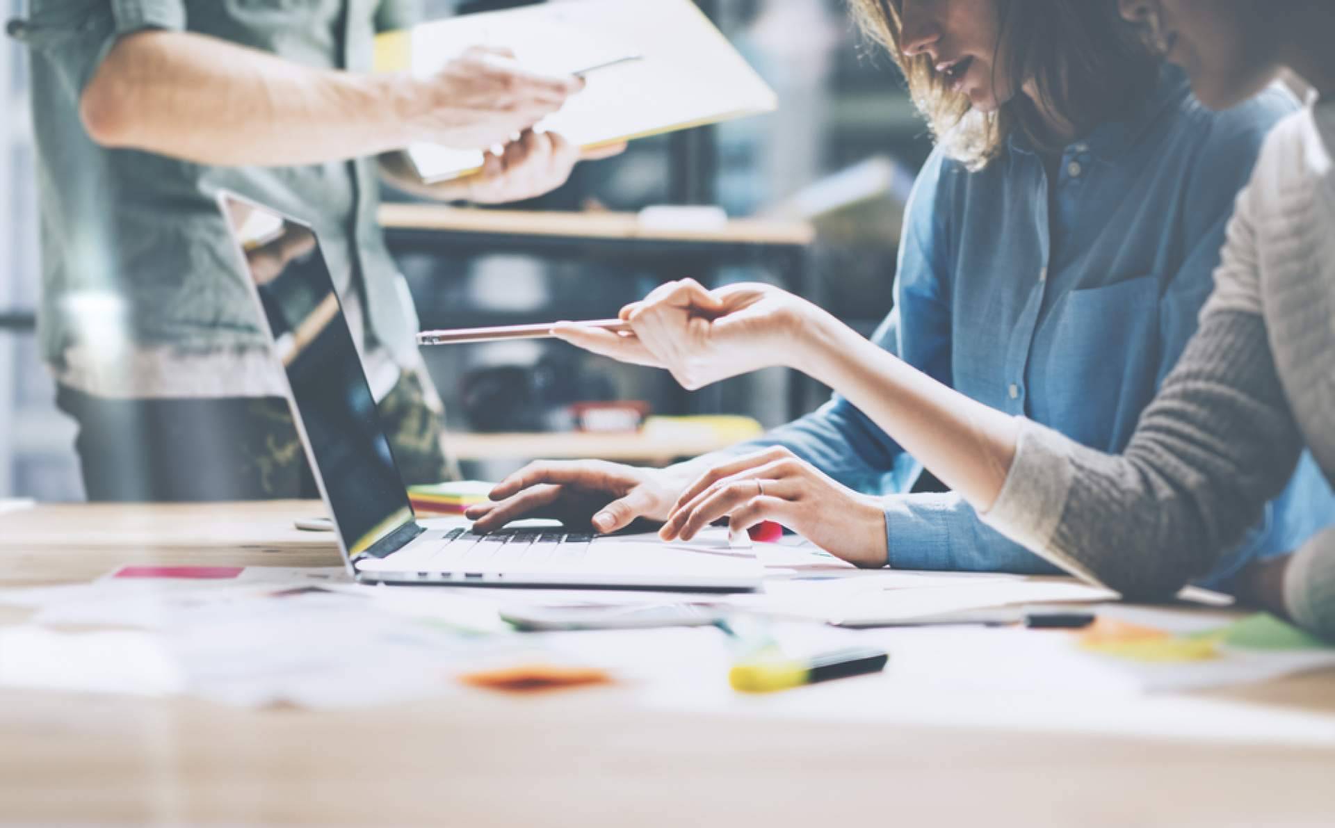 Las herramientas que usan las agencias de marketing hoy en día, con dupla.ai