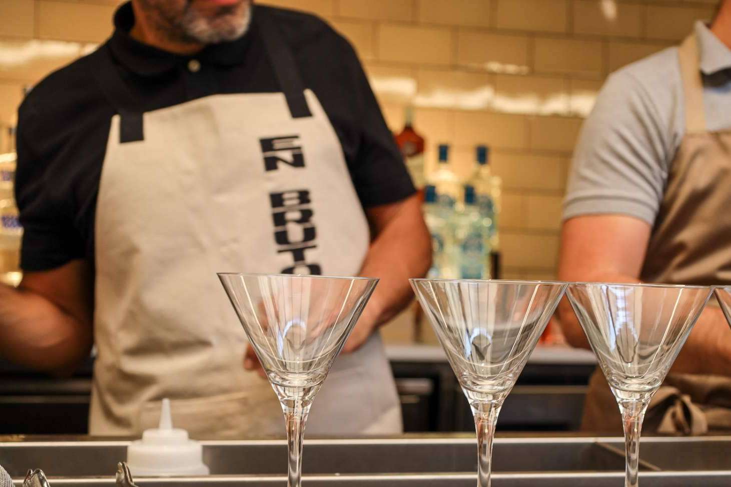Disfrutar de la kombucha natural en Madrid ya es posible, con En Bruto