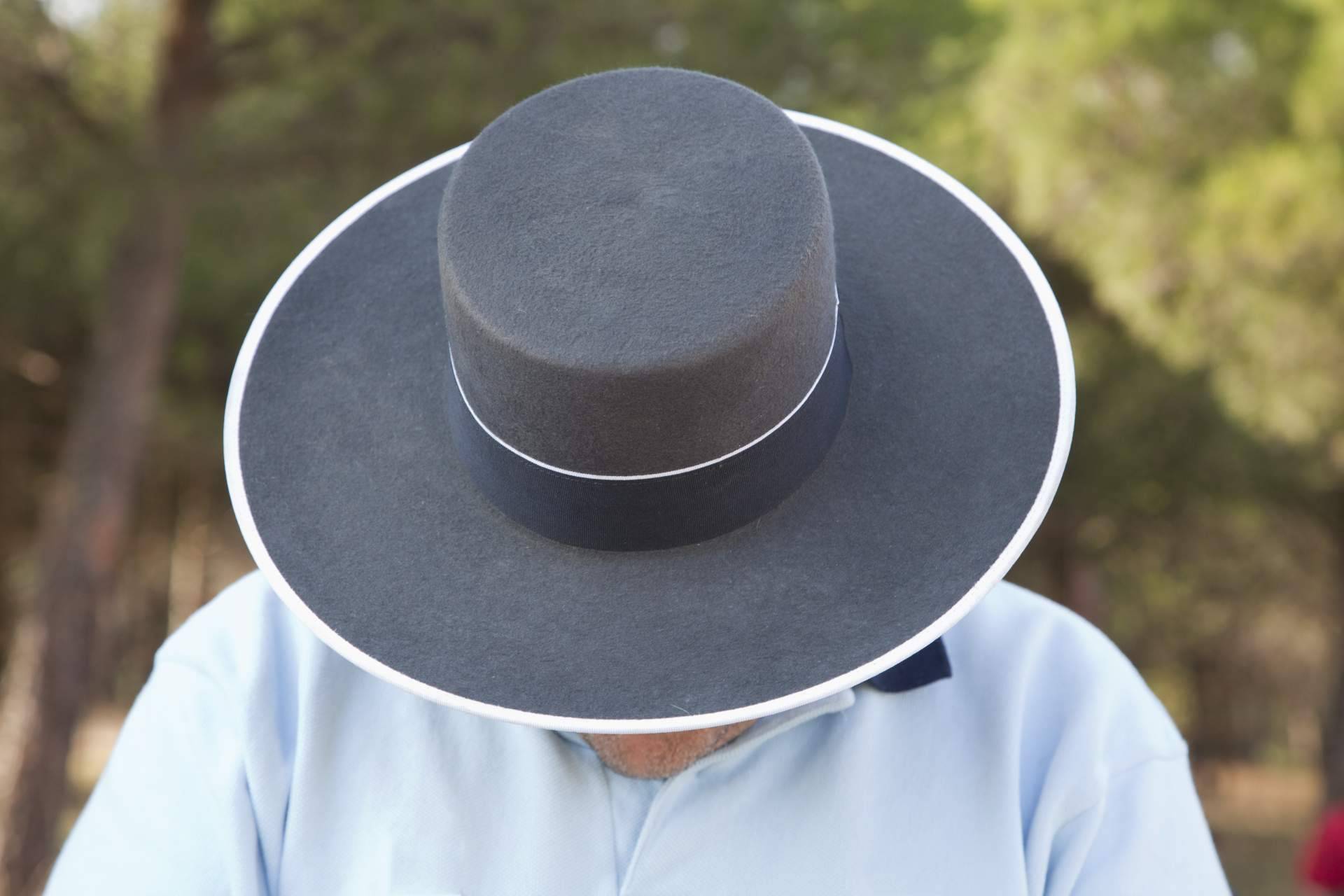 Encontrar un traje corto de hombre para ferias, romerías o montar a caballo en Viva la Feria