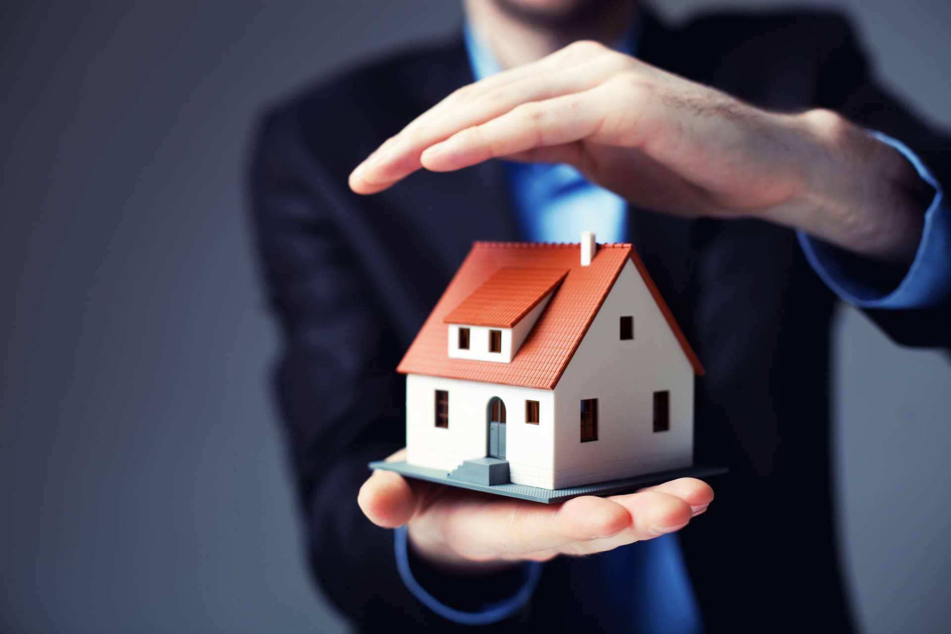¿Se debe contratar un seguro de vida con una hipoteca?, por la empresa Seguros Academy