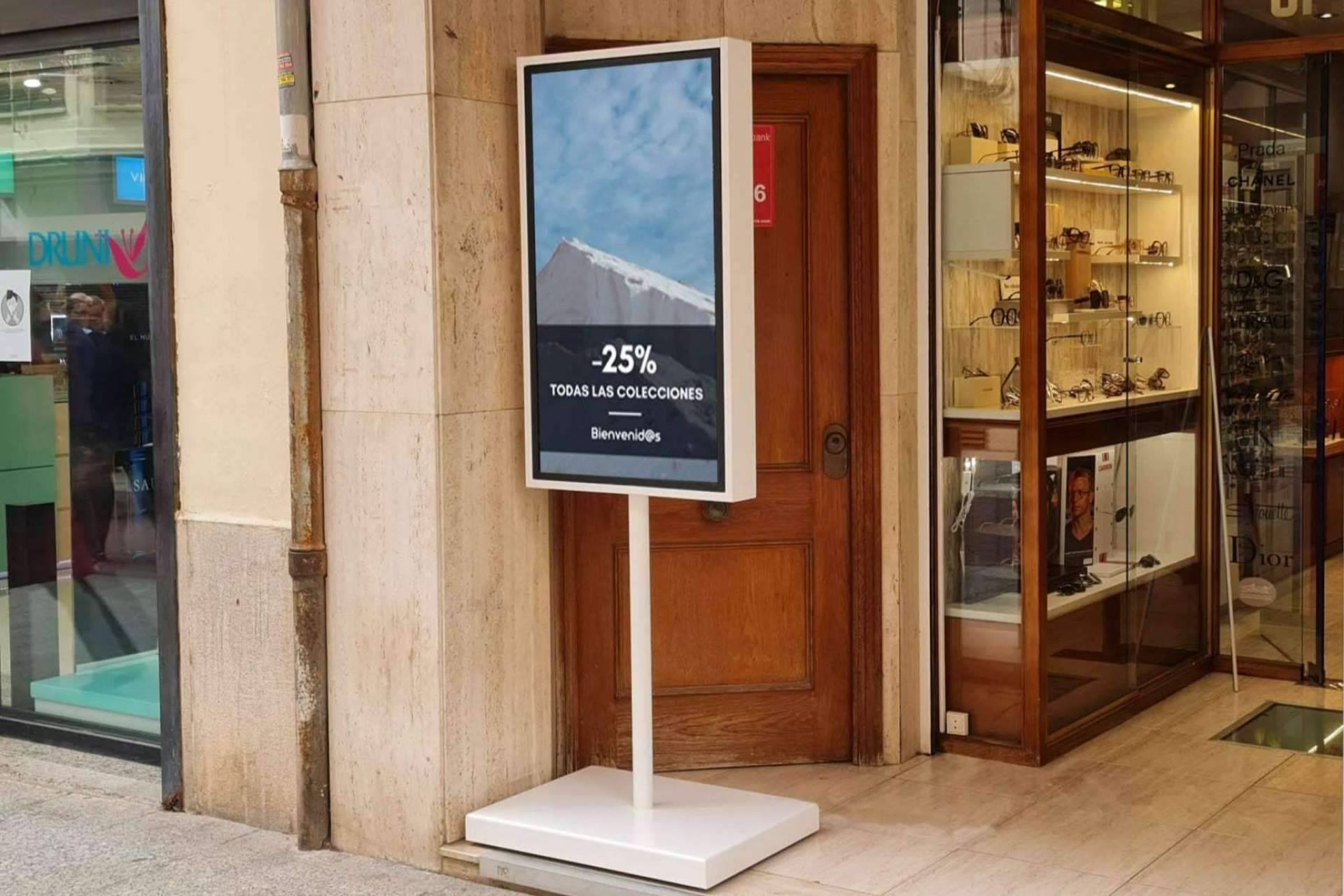 ¿Cómo puede ayudar una pantalla de publicidad a un negocio?, por la empresa LK Bitronic