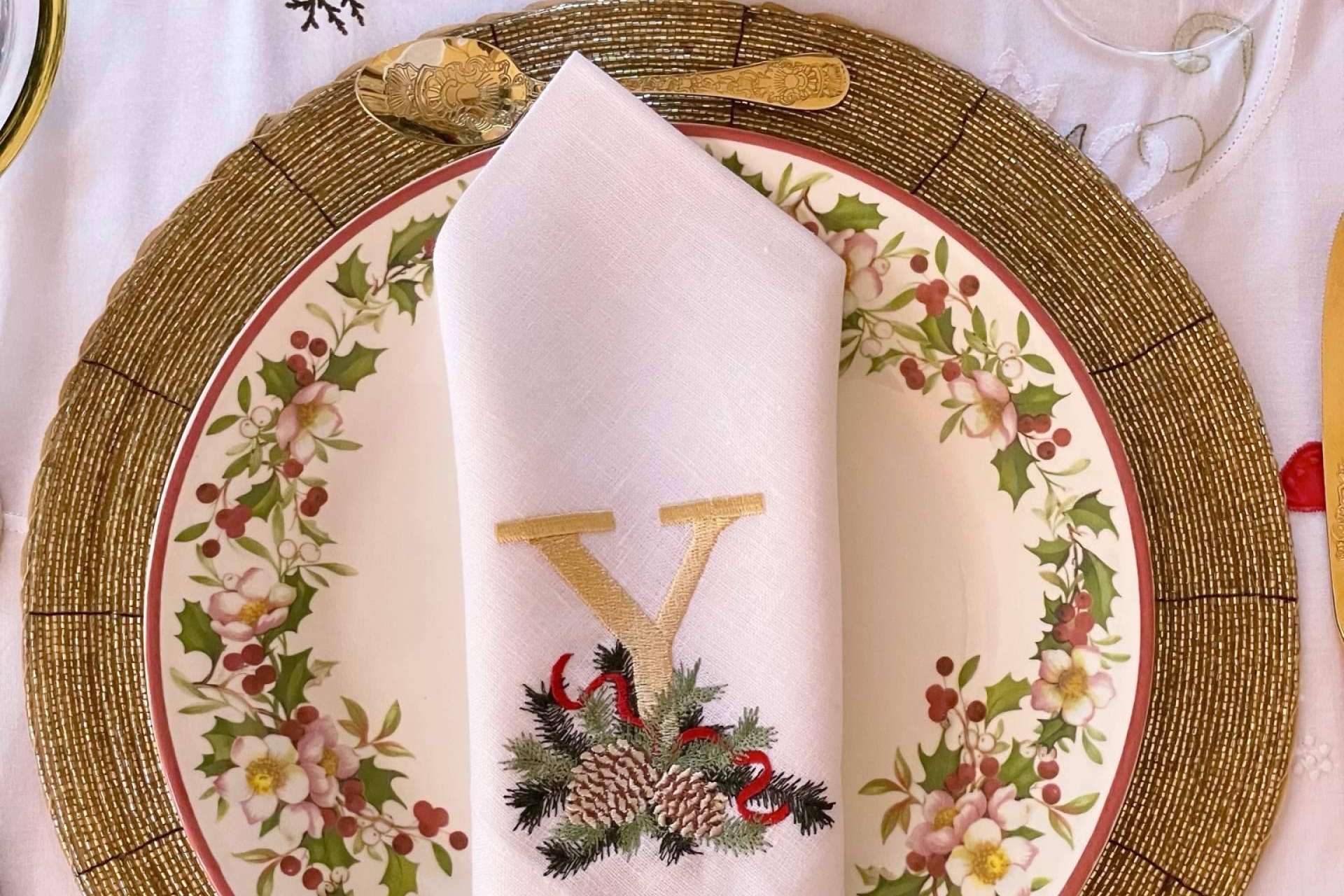 La marca Goodies presenta varias colecciones de vajillas y textiles exclusivos