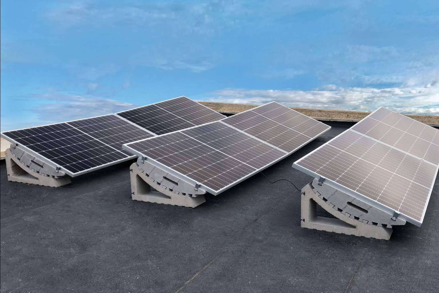 Verniprens lanza un nuevo soporte patentado para paneles solares