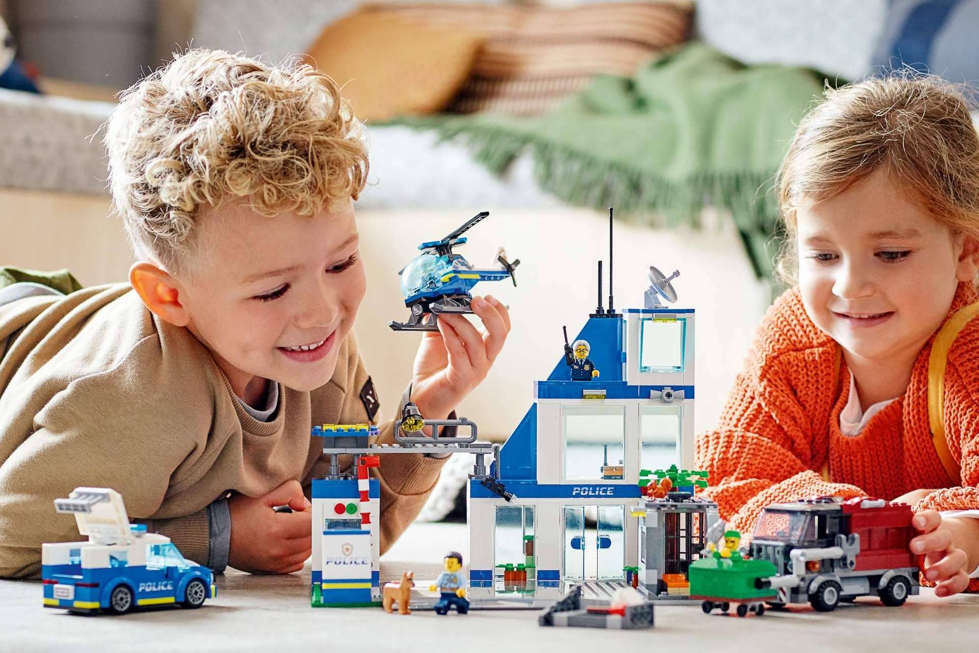 El Grupo LEGO® acompañará a familias y niños durante las navidades con más de 300 novedades para todos los gustos