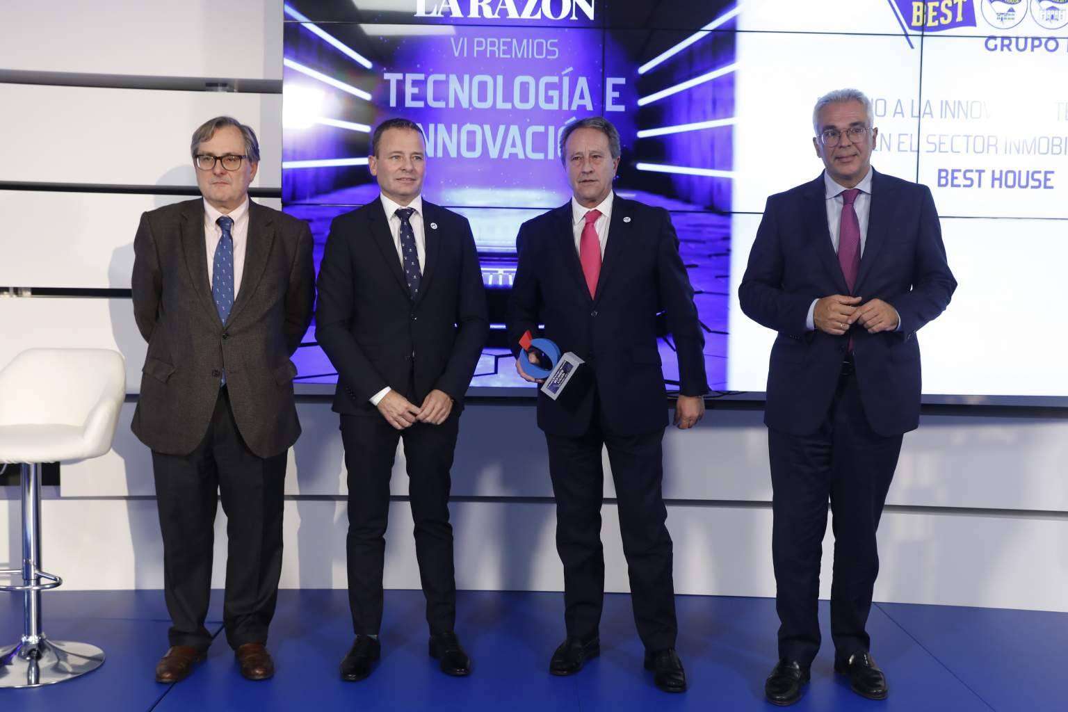 Best House recibe un nuevo premio en los VI Premios Tecnología e Innovación que otorga el Diario la Razón