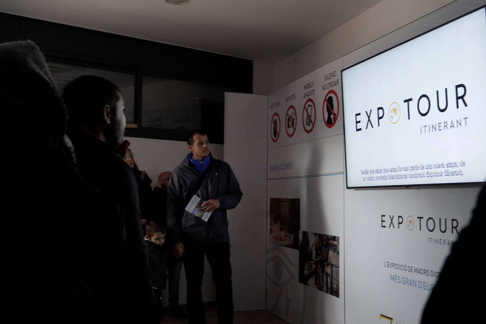 La obra de Ramón Colomer destaca en la apertura de Expotour Itinerant