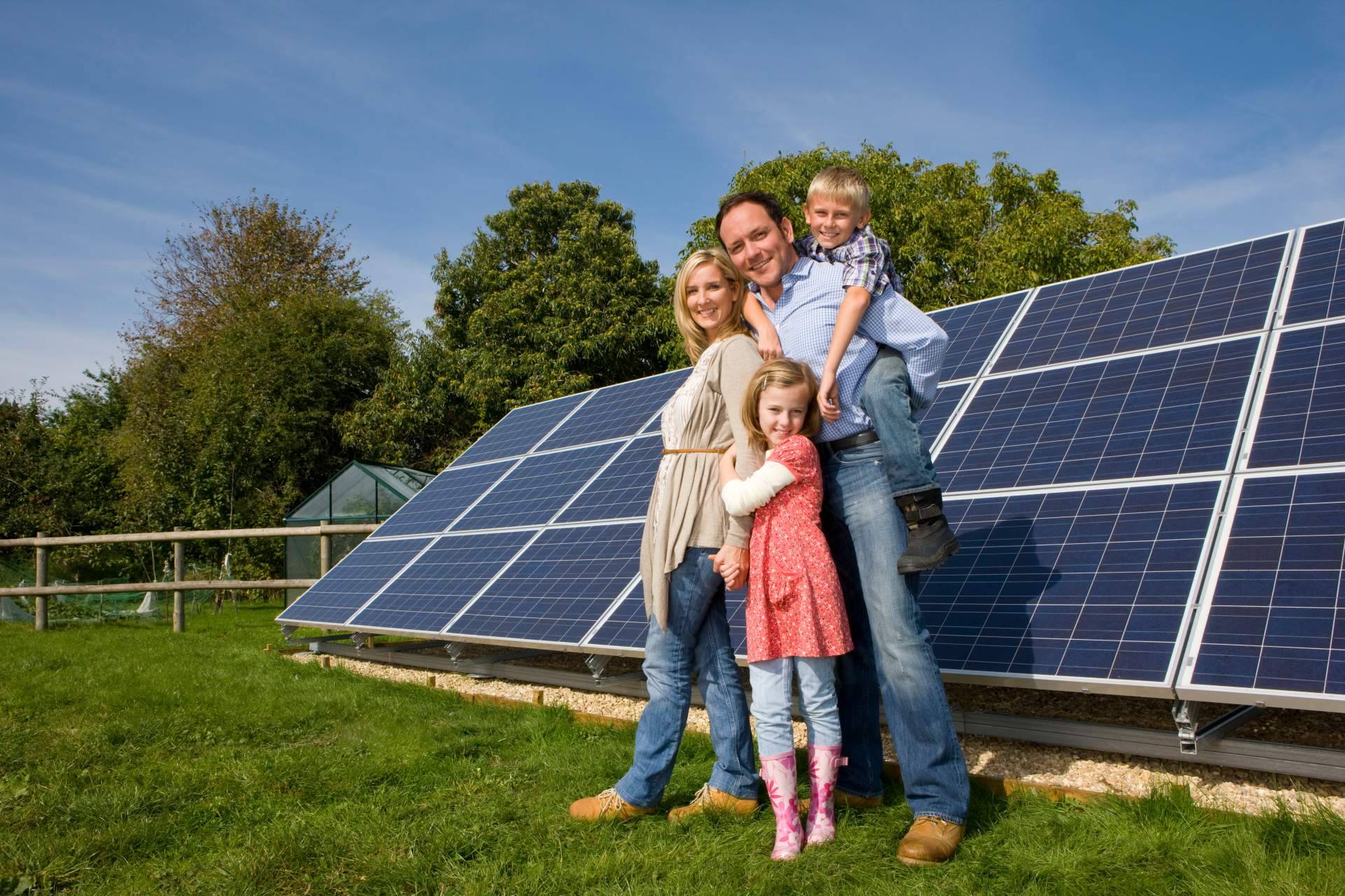10 beneficios de instalar placas solares en una vivienda en Sevilla