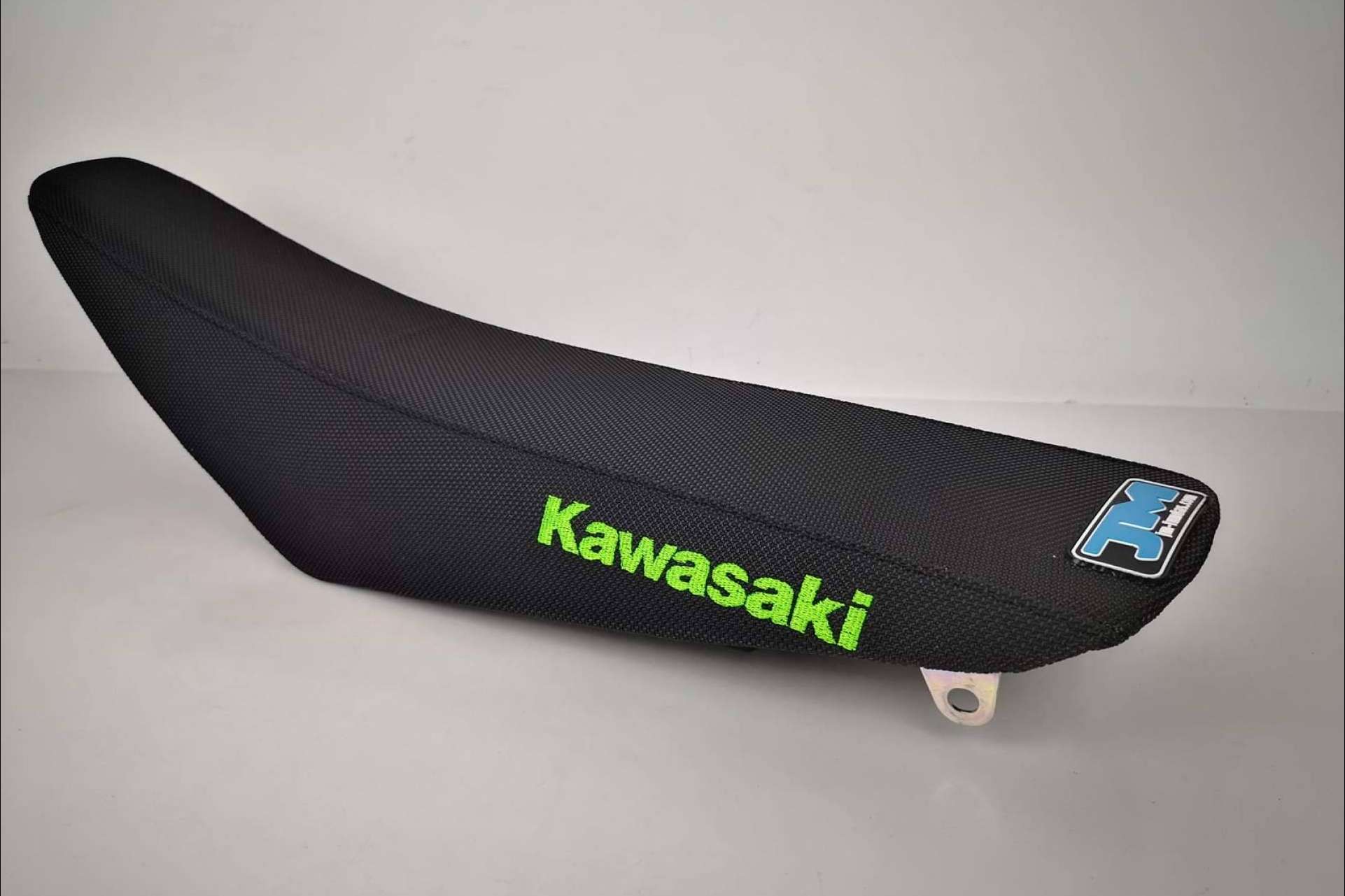 JM-FUNDAS dispone de un modelo de funda para moto negra