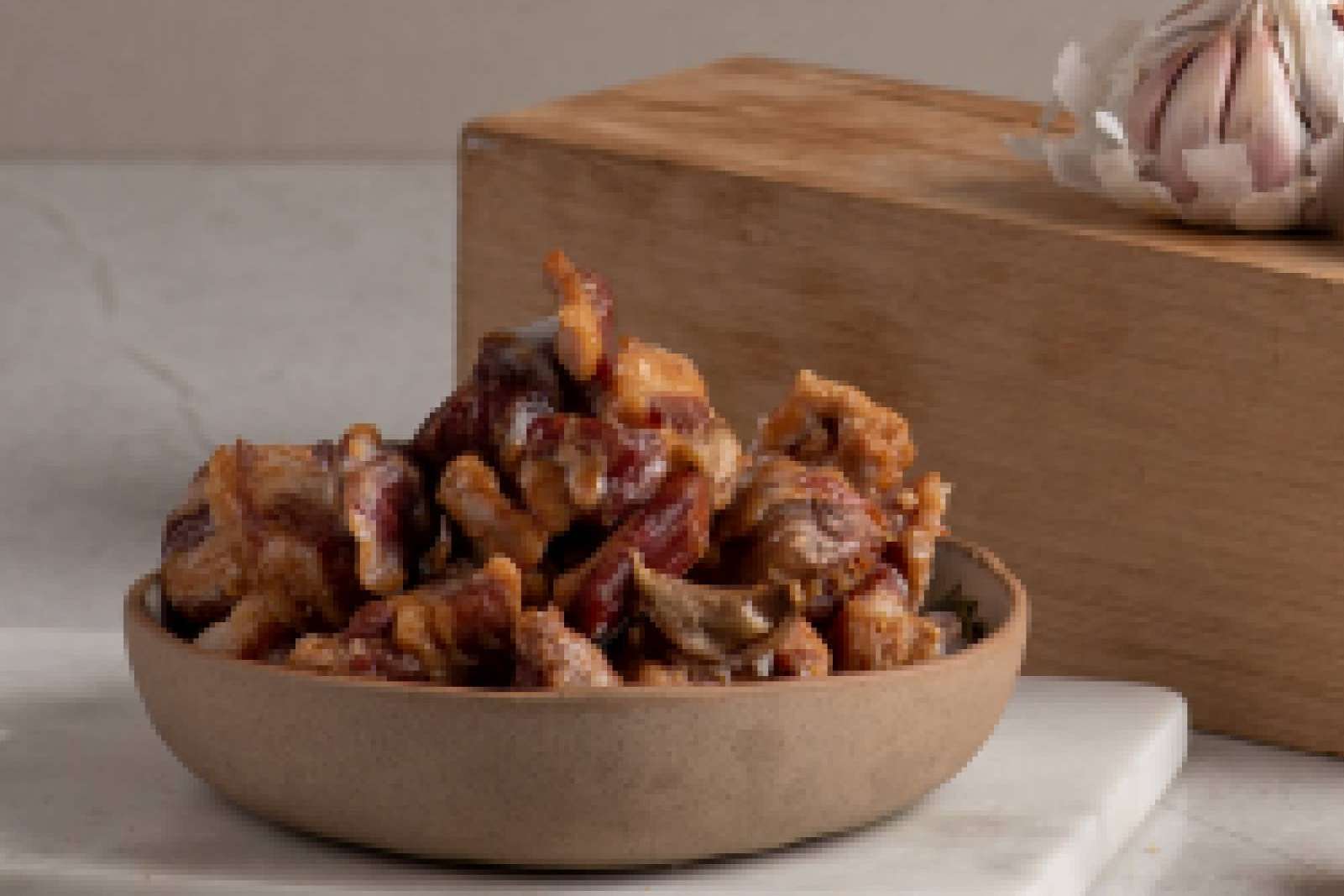 El valor y la tradición unidos en una delicada selección de embutidos artesanos de la Serranía de Ronda