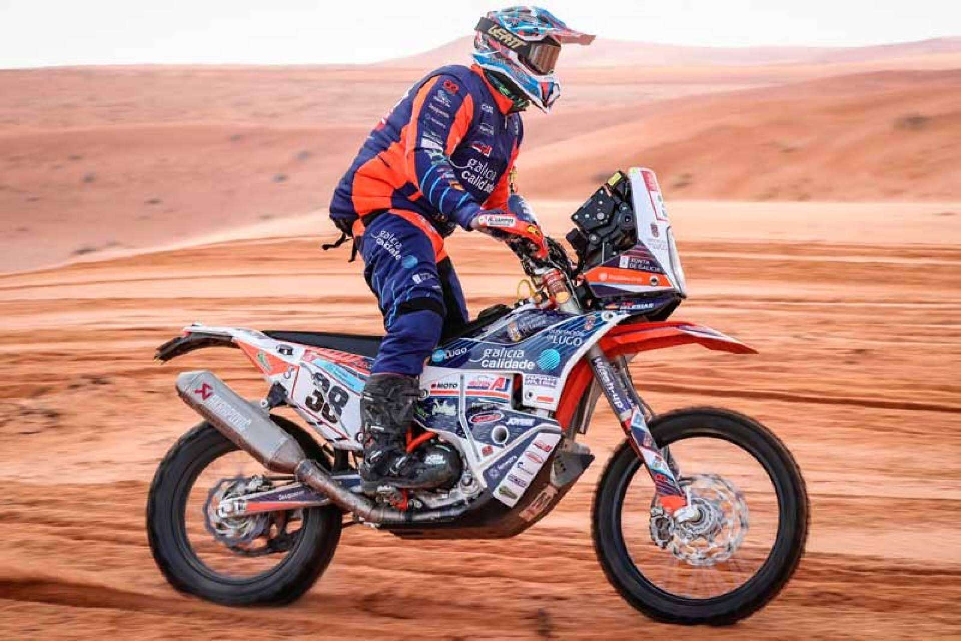 ¿Dónde encontrar equipación Dakar? ADHESIVOSEMBARRADOS