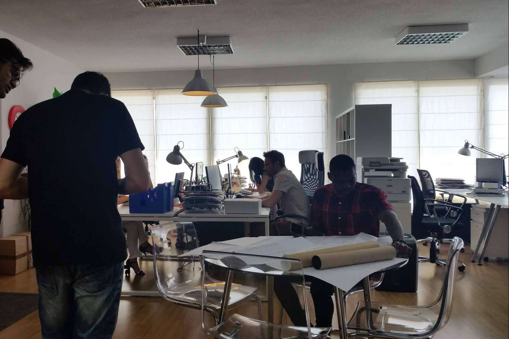 Espacios de coworking para profesionales y empresas en Madrid y Barcelona, de la mano de La Guarida Creativa