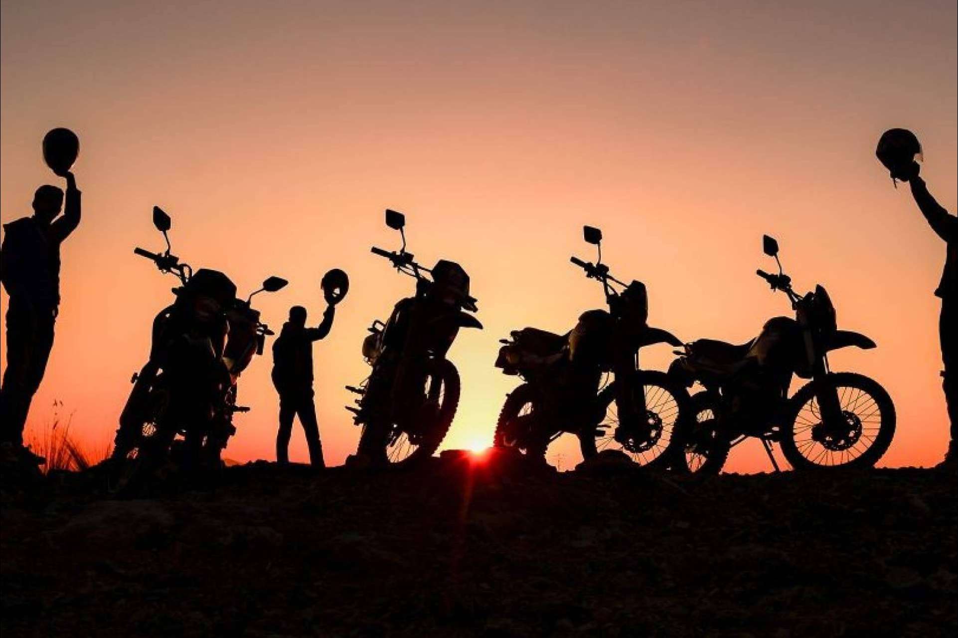 Motorbeach Viajes organiza el reto Sun to Sun, de Sol a Sol, una aventura para ver la salida del sol en Empuriabrava y la puesta de sol en Hondarribia en el mismo día