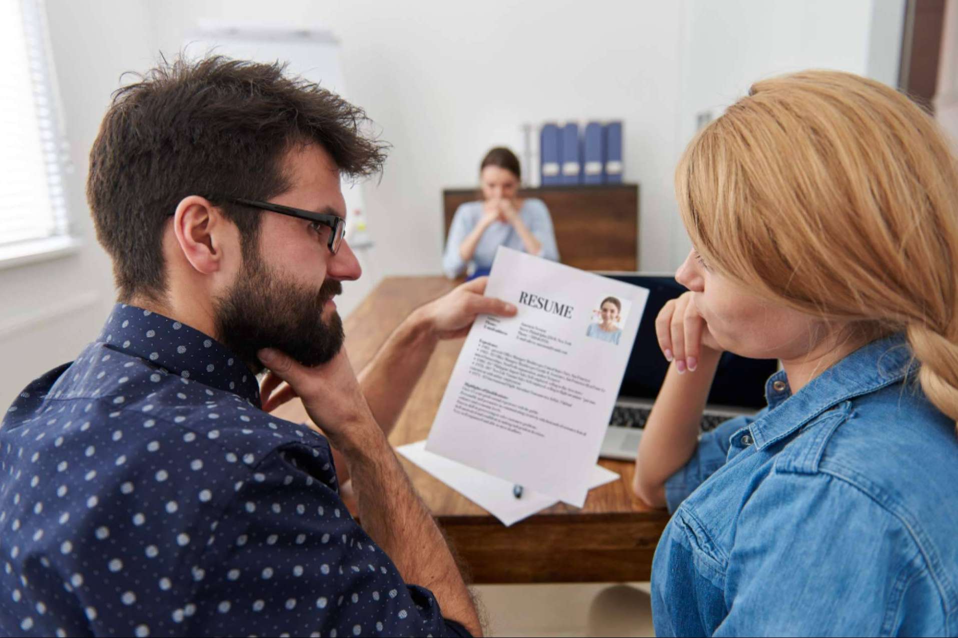 Hirint ayuda a mejorar la diversidad de una empresa