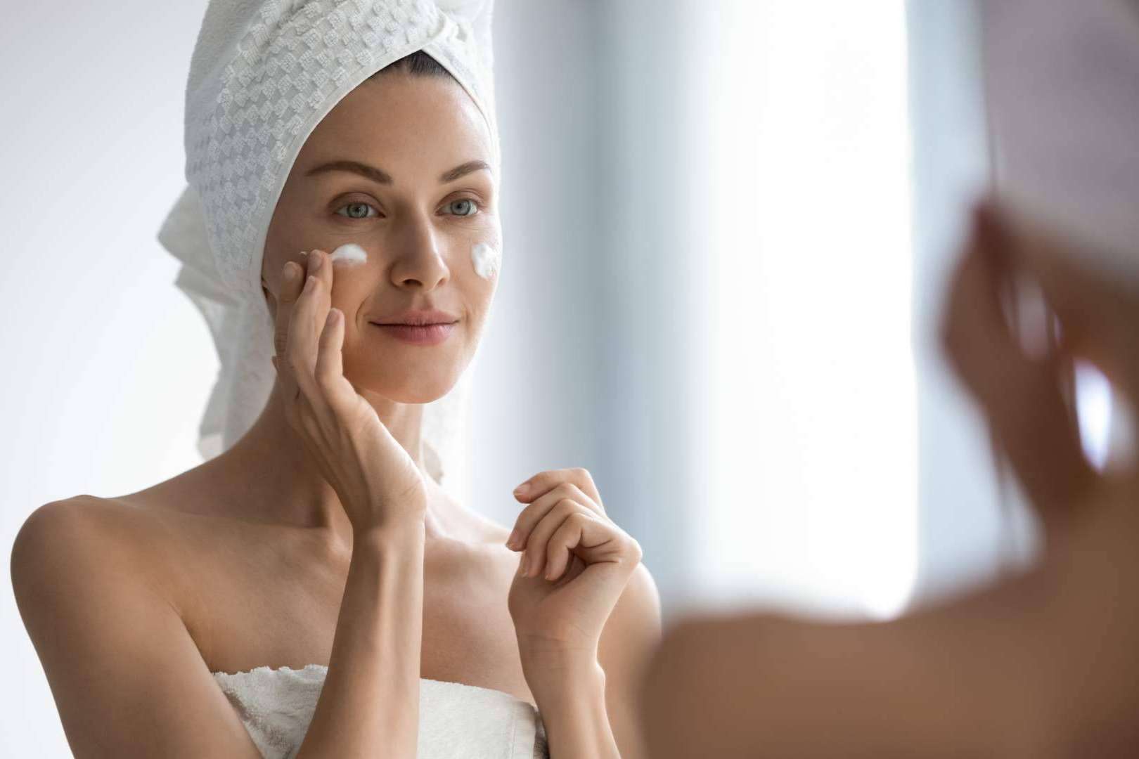 La Para-Farmacia del Puerto comercializa numerosas marcas de productos cosméticos