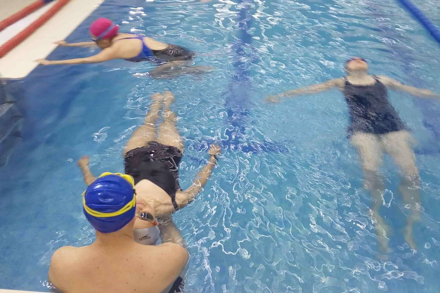 Superar el miedo al agua con el método impartido por Nadar Sin Miedo