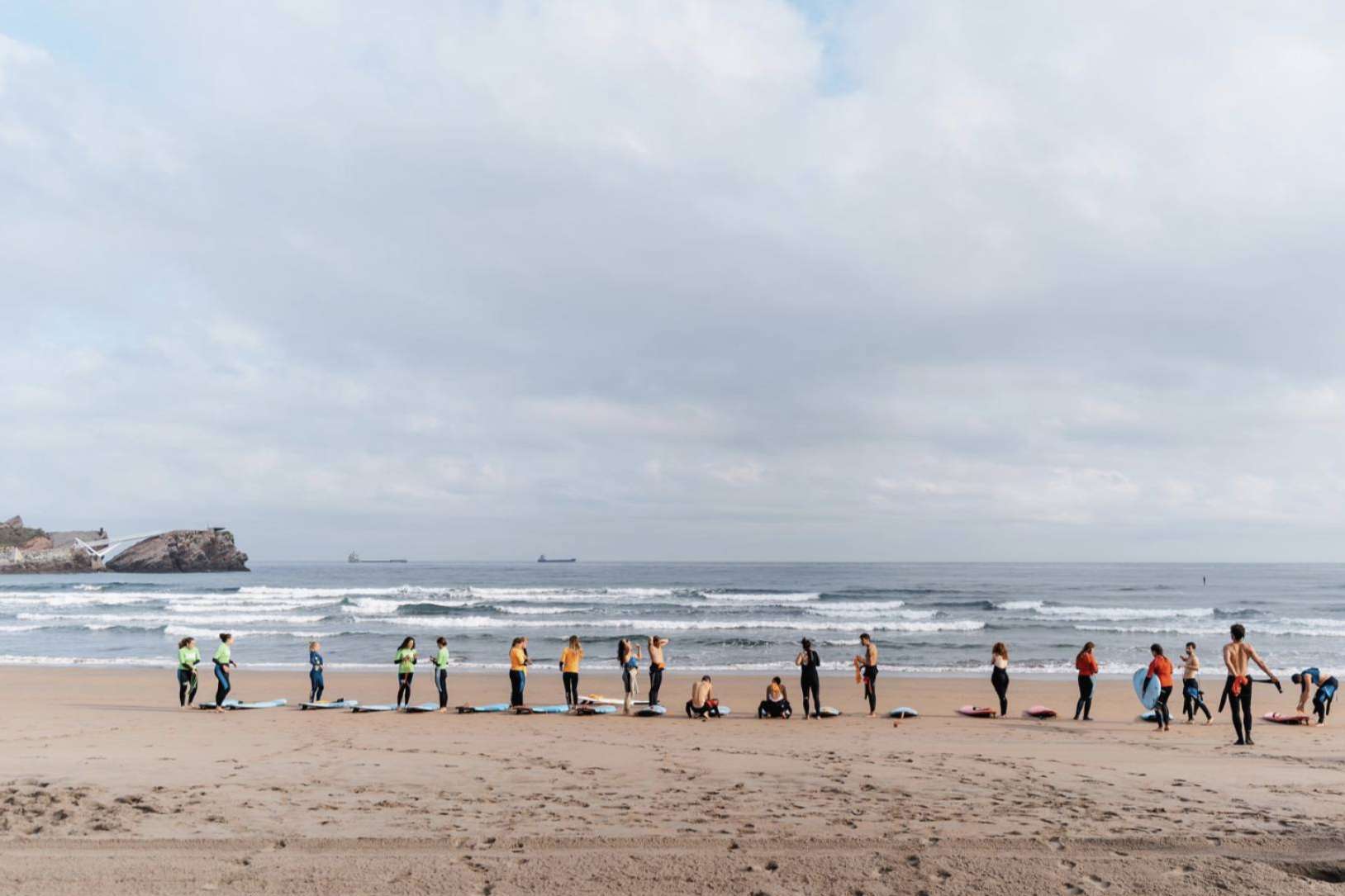 Vuelve el surf en Semana Santa a Family Surfers - Surfcamp Las Dunas