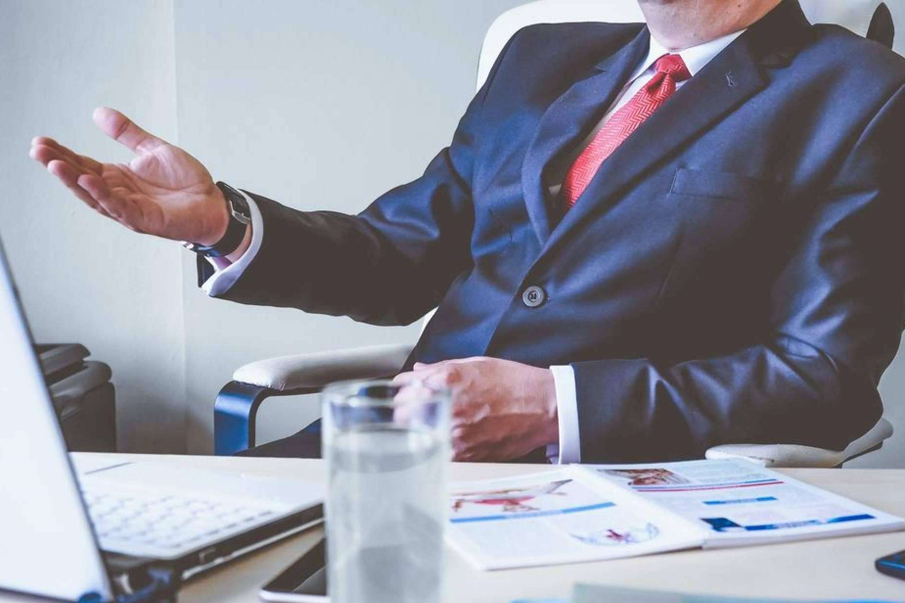 Gestión de herencias, divorcios y accidentes con abogados en Madrid y Asturias