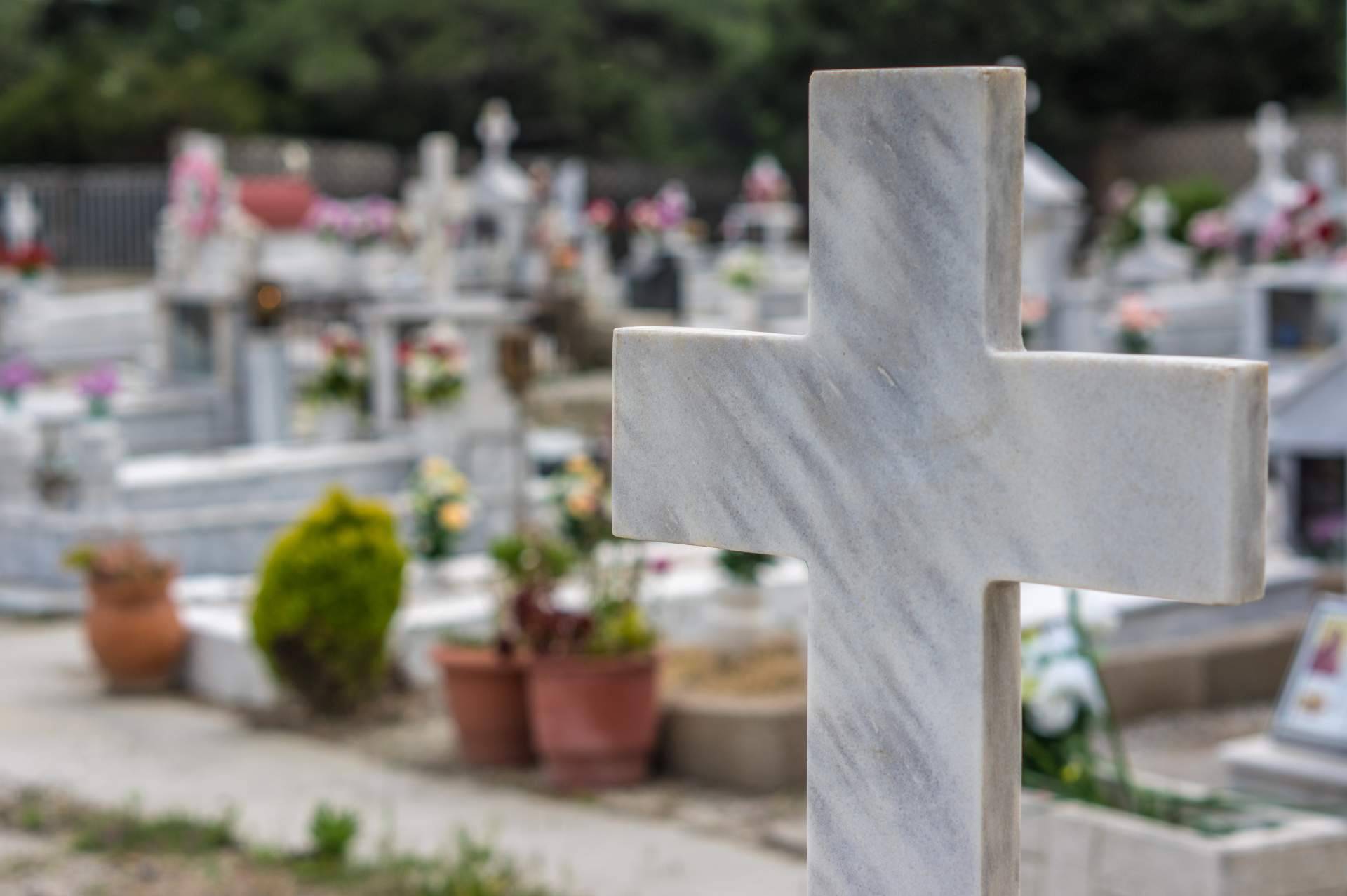 Funeraria Central de Moraleja pone a disposición de las familias un servicio de funeraria íntegro