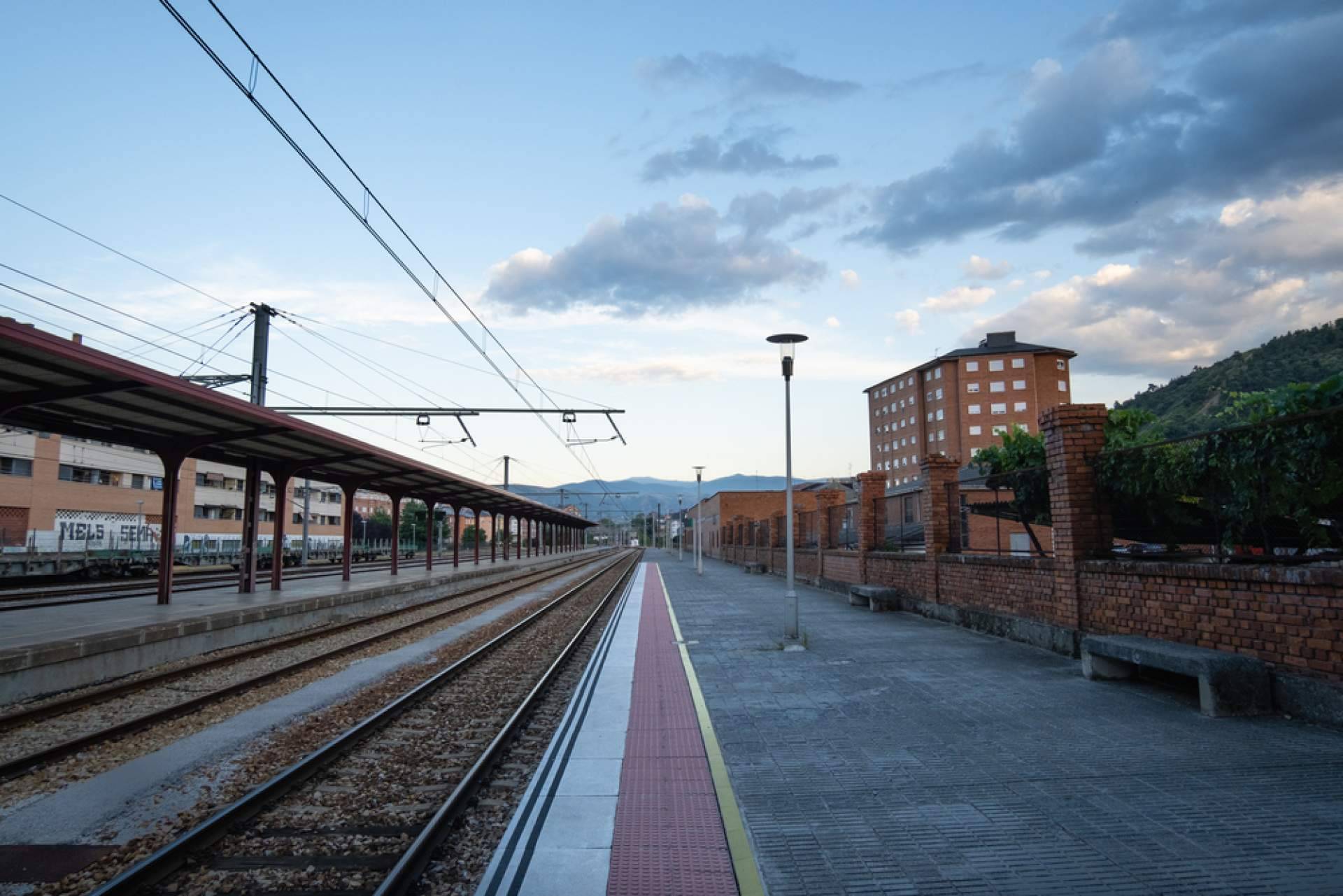 ¿Buscando una plaza fija en un sector con futuro como el ferroviario? Conseguirlo es posible de la mano de PreparadoresAdif