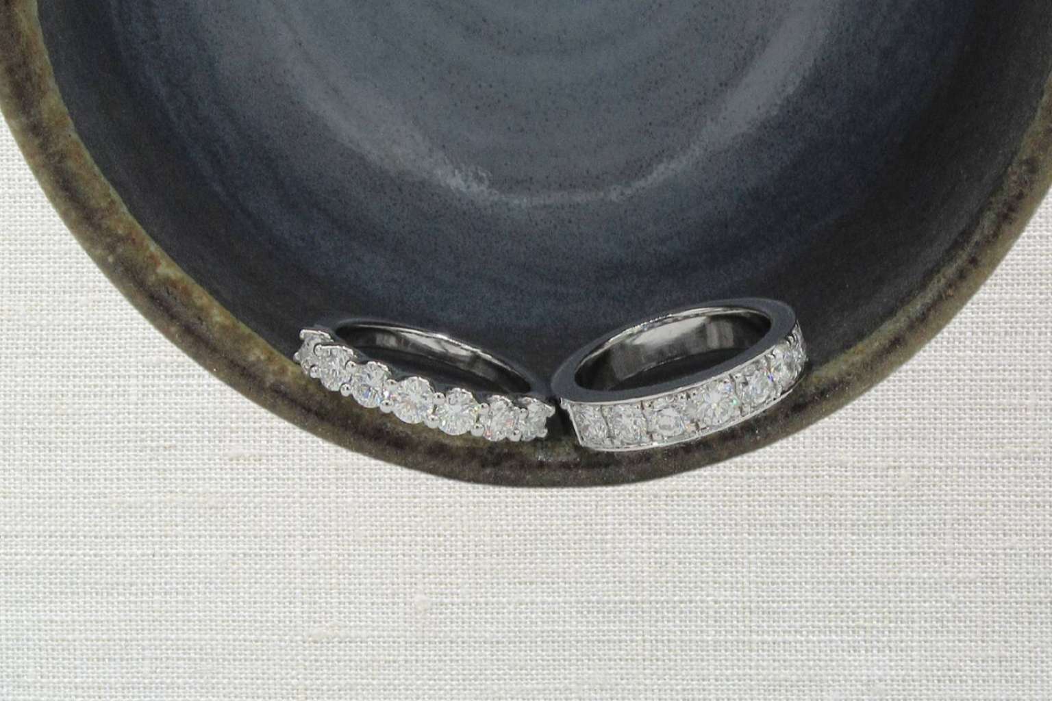 Mimoke crea alianzas para novios con diseños clásicos, vintage y minimalistas