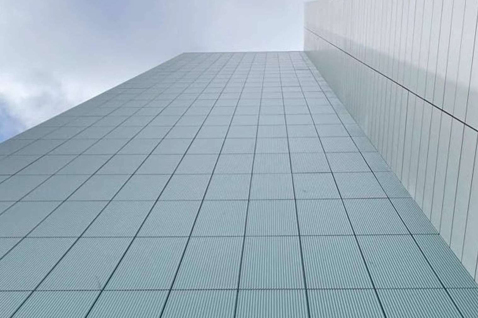 Los beneficios de la fachada ventilada, con cerámica de AGROB BUCHTAL, marca representada por GIMAC