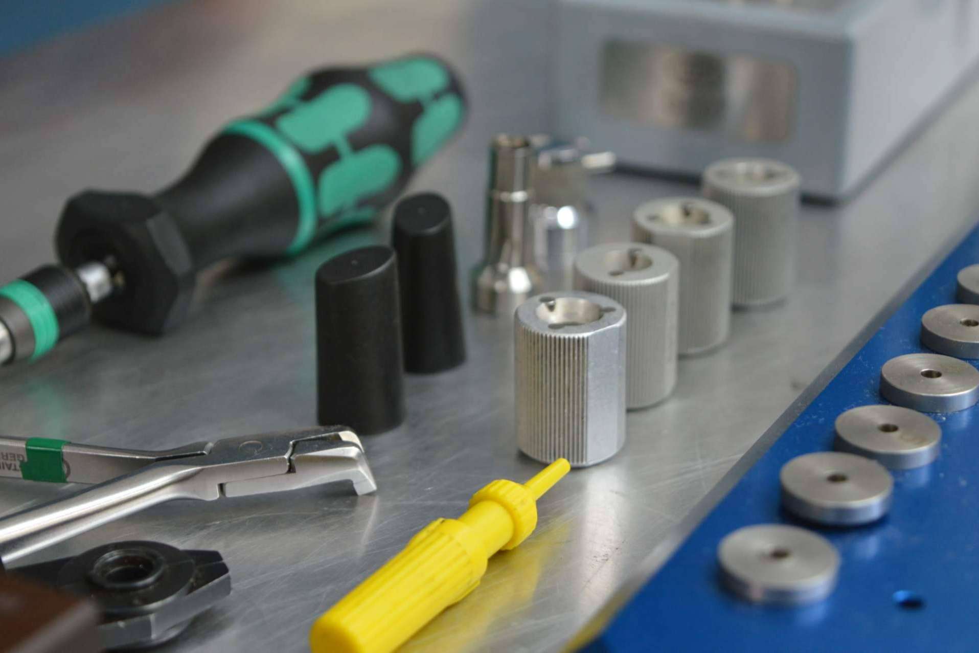 RD Express, la empresa que se encarga de reparar turbinas dentales con un servicio ágil