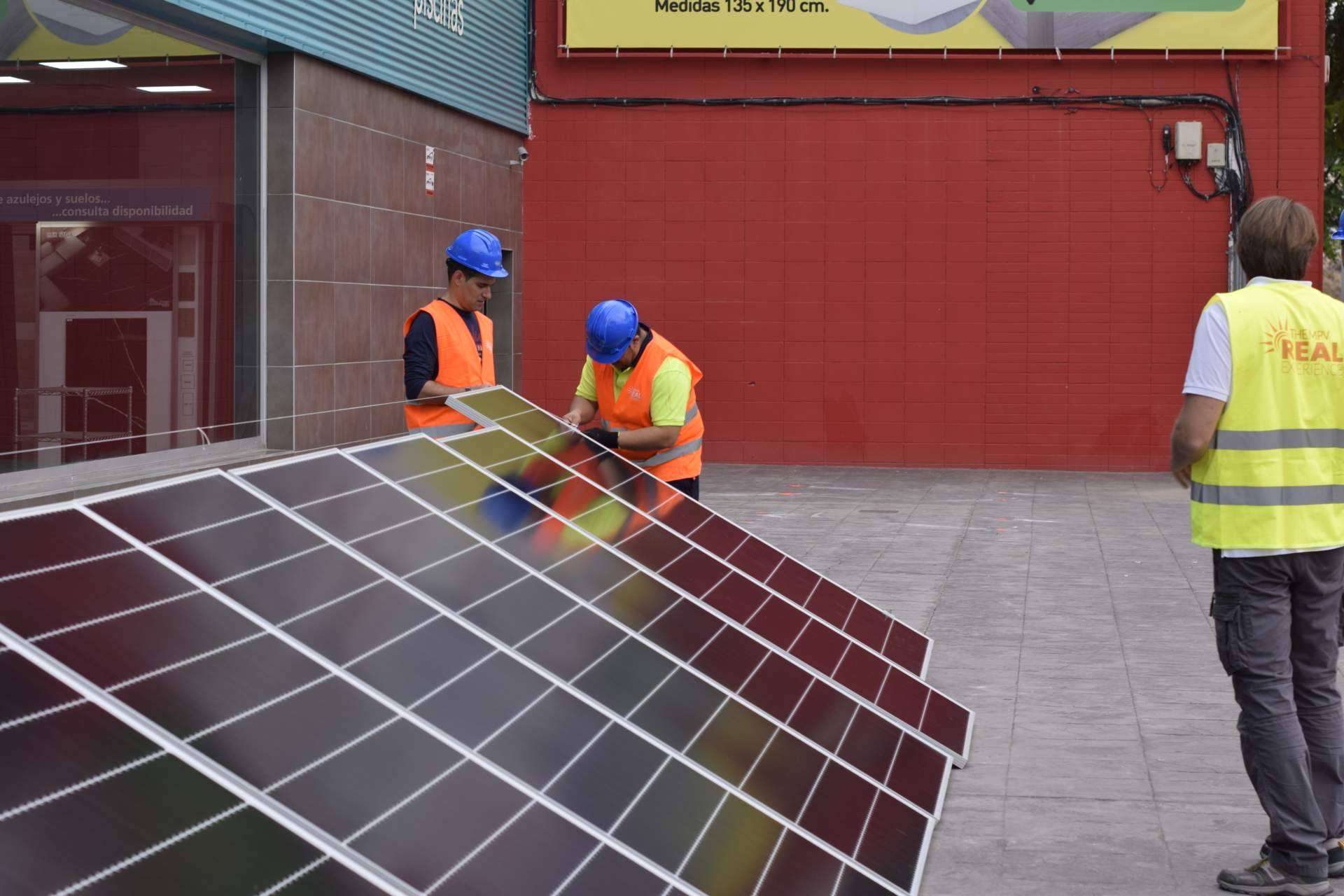 Las principales diferencias en tipos de regulador de carga solar, por MPVSolarReference