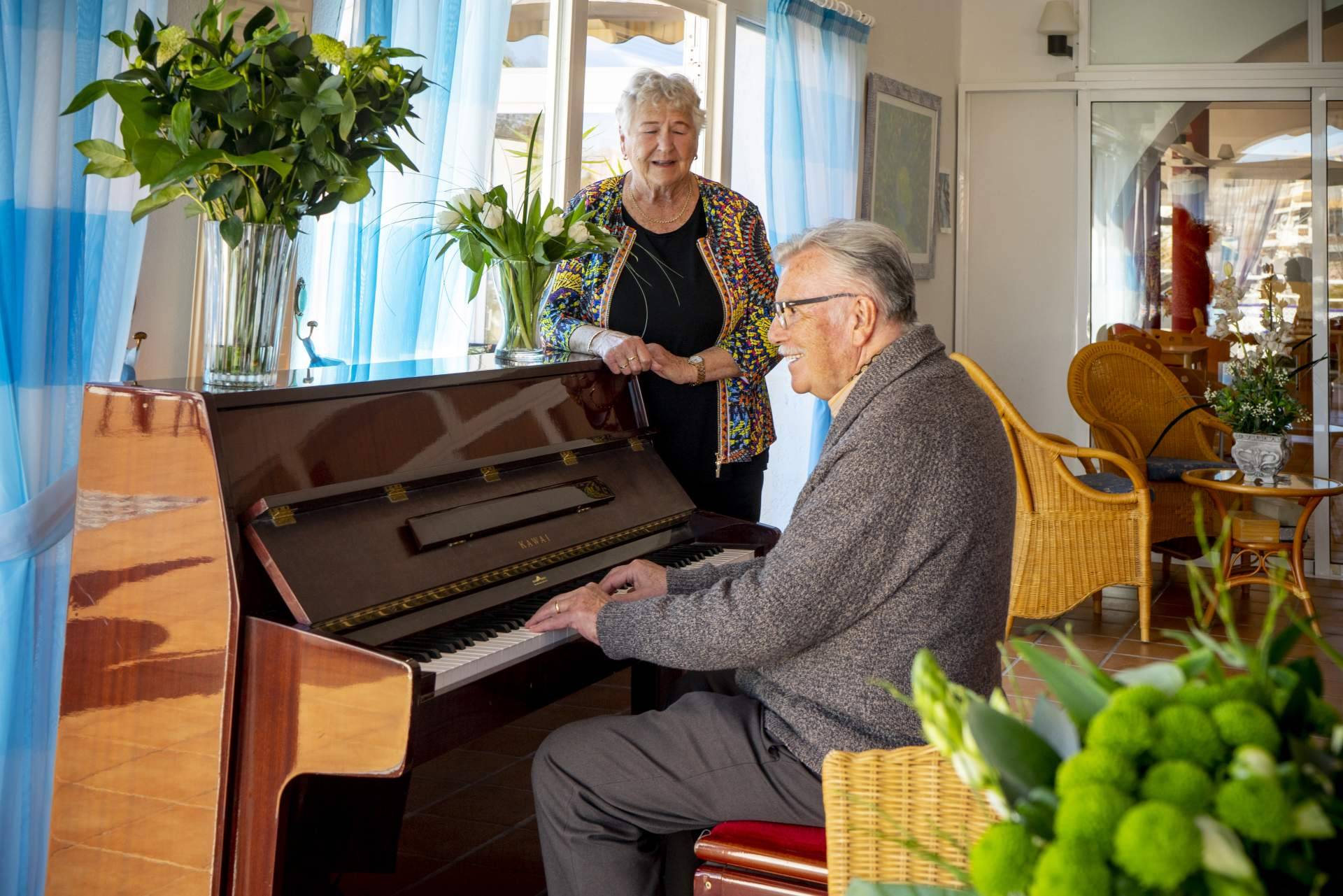 Residencia Montebello Senior Living ofrece asistencia total a personas mayores en una residencia poco habitual