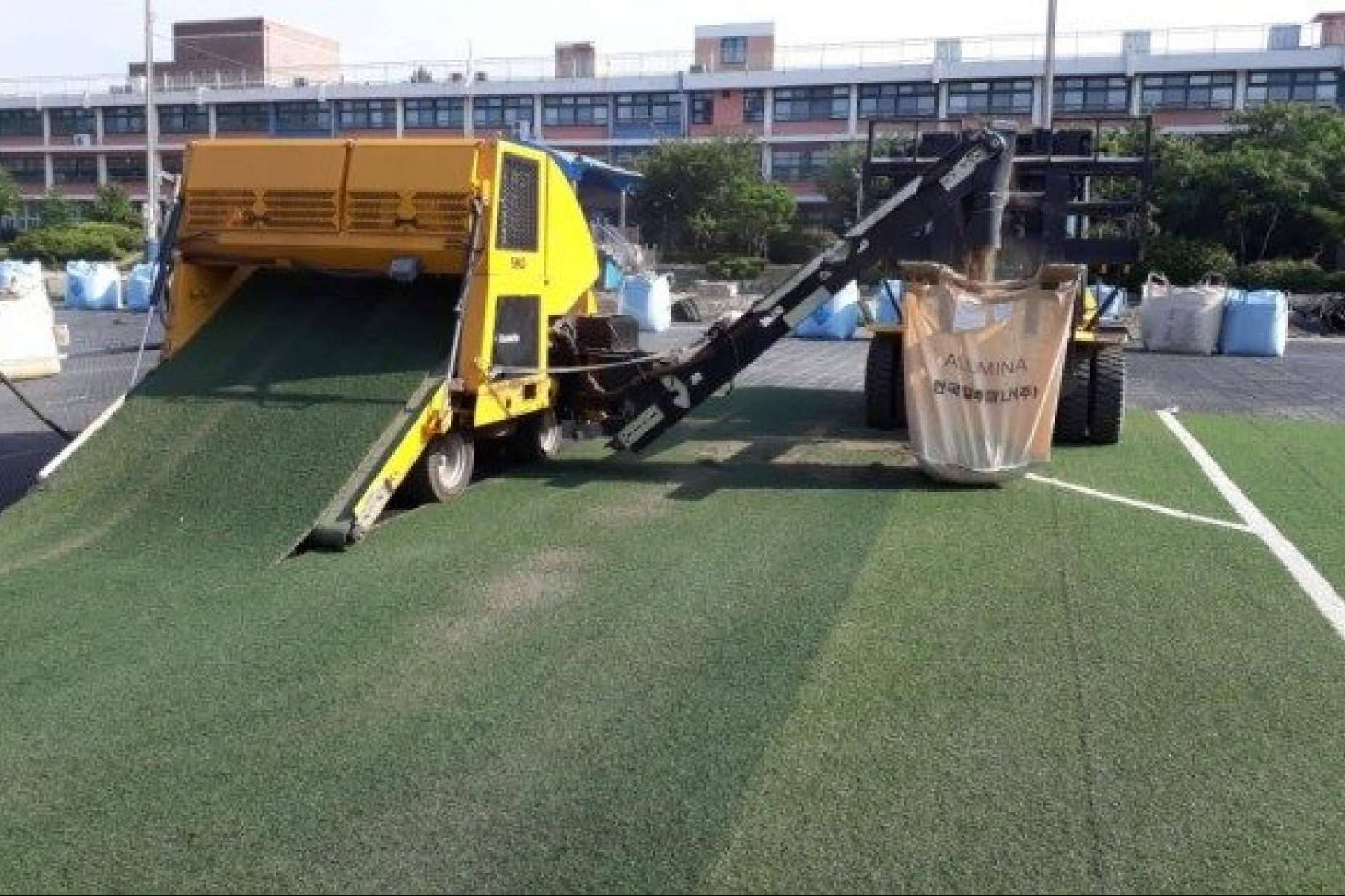 Césped reciclado fútbol una tendencia de mercado en alza, para la instalación de jardines,  residenciales y actividades de ocio