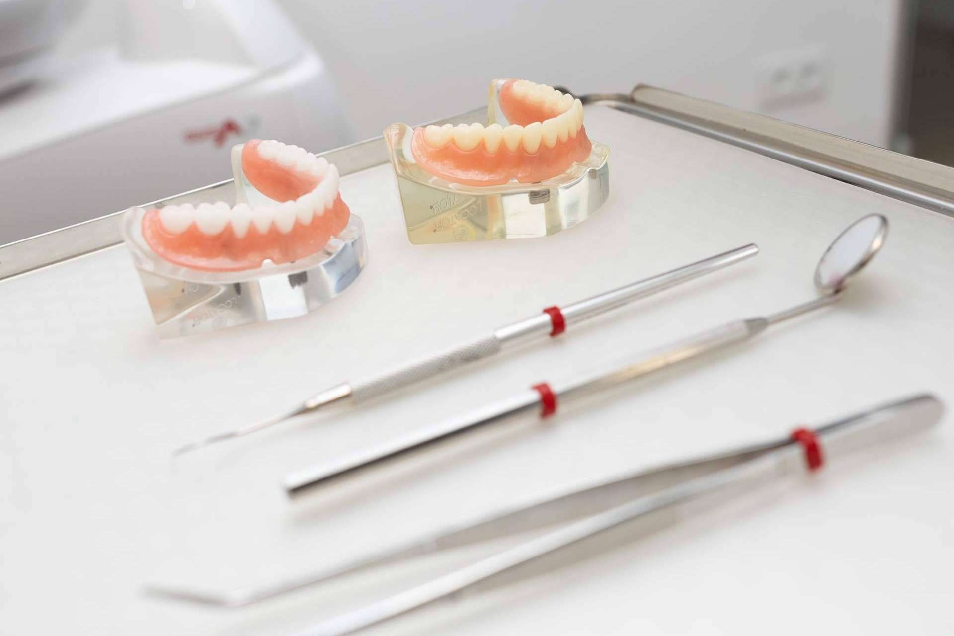 Clínica Dental Calvo de Mora y sus servicios innovadores de odontología y estética facial