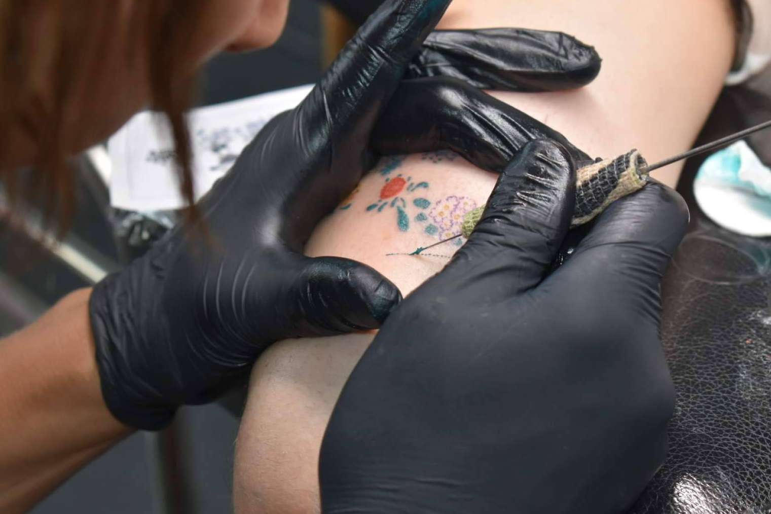 ¿Cómo hacer handpoke?, los cursos de Wanda Tatua