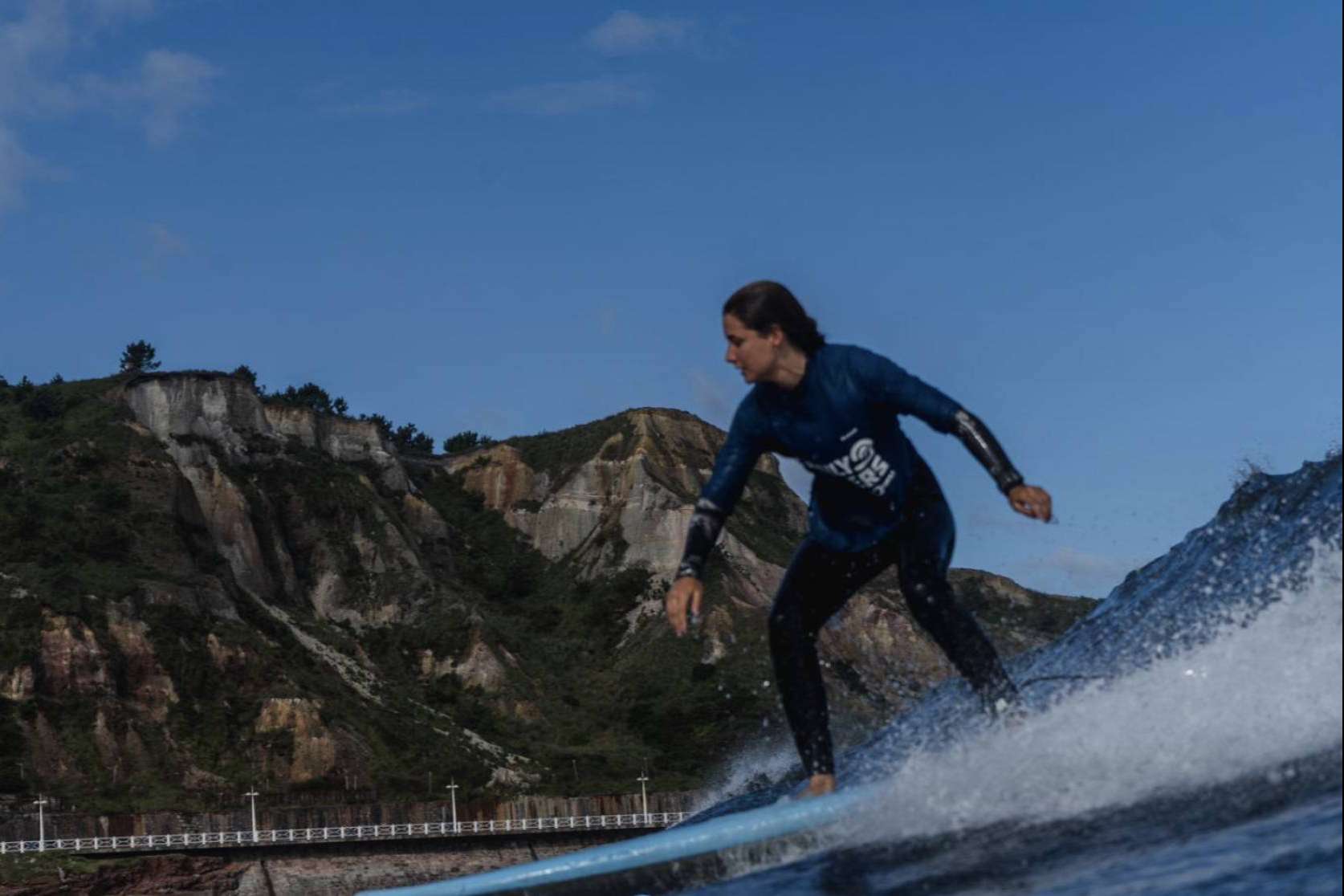 Surfcamps en Asturias para todos los niveles con Family Surfers - Surfcamp Las Dunas