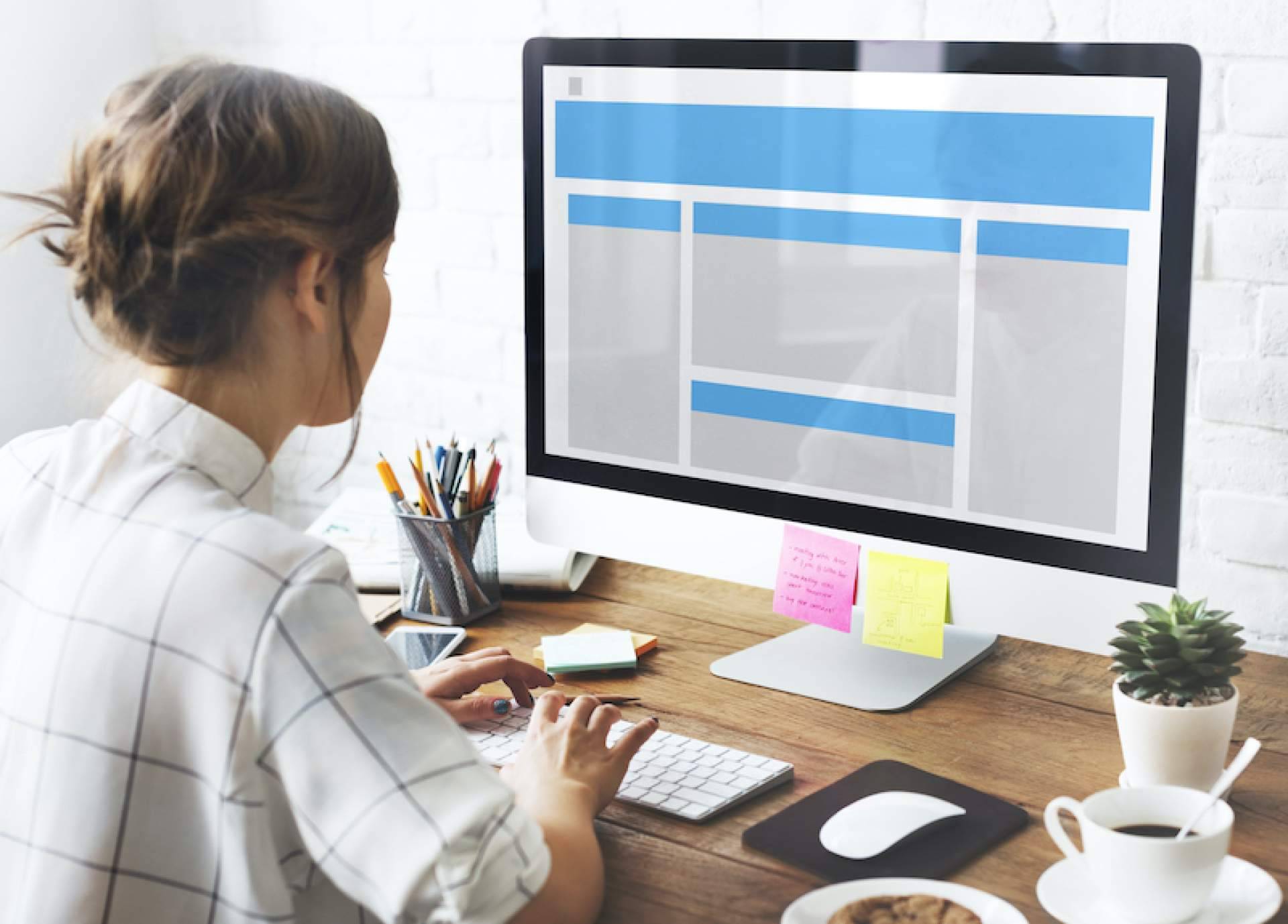¿Cuáles son los beneficios de tener un buen diseño web y los kits que ofrece la empresa MicroData?